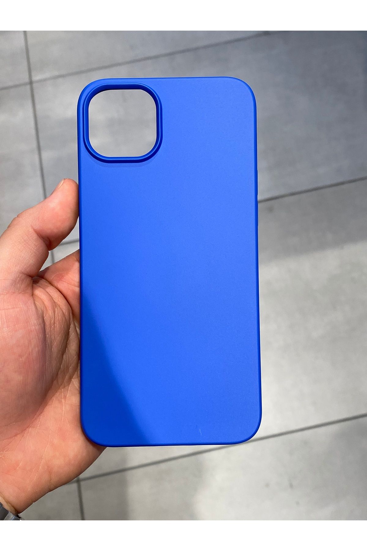 Mee.co İphone 14 ve 15 Plus Uyumlu İçi Kadife Koruyucu Lansman Silikon Kılıf