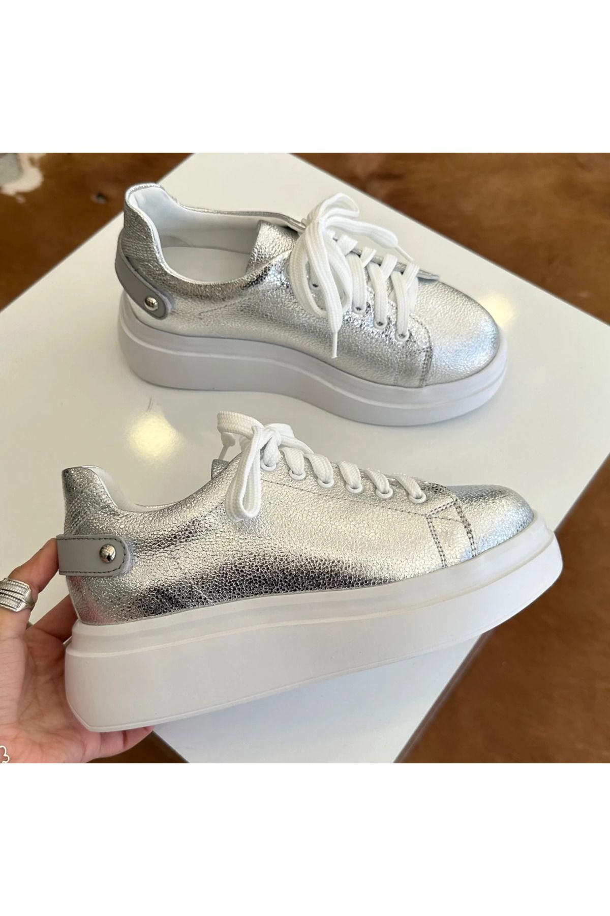 H&K GLOW Hakiki Deri Hafif Tabanlı Sneaker