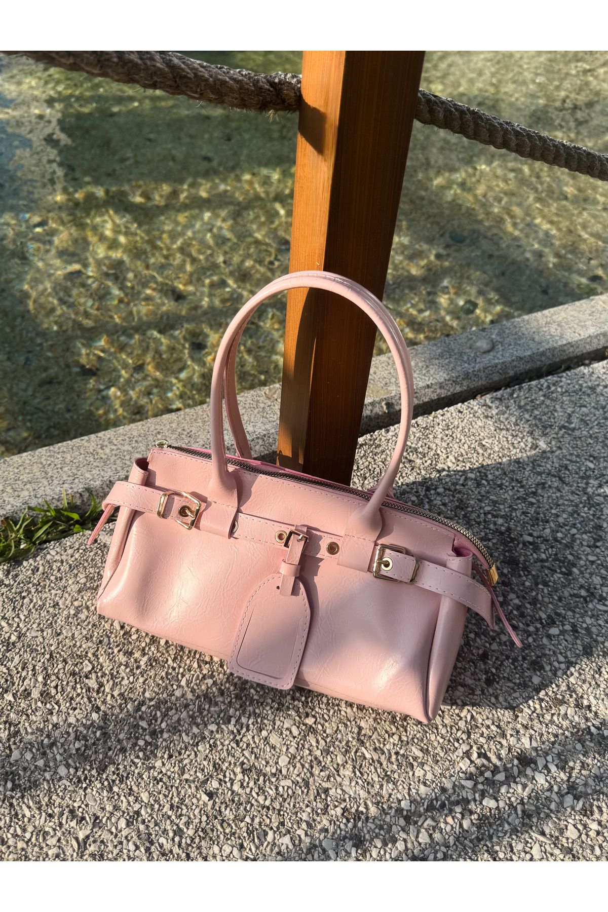 Goldies Bag Kadın Pembe Kemerli Gold Detaylı Fermuarlı Soft Suni Deri El Çantası Stella