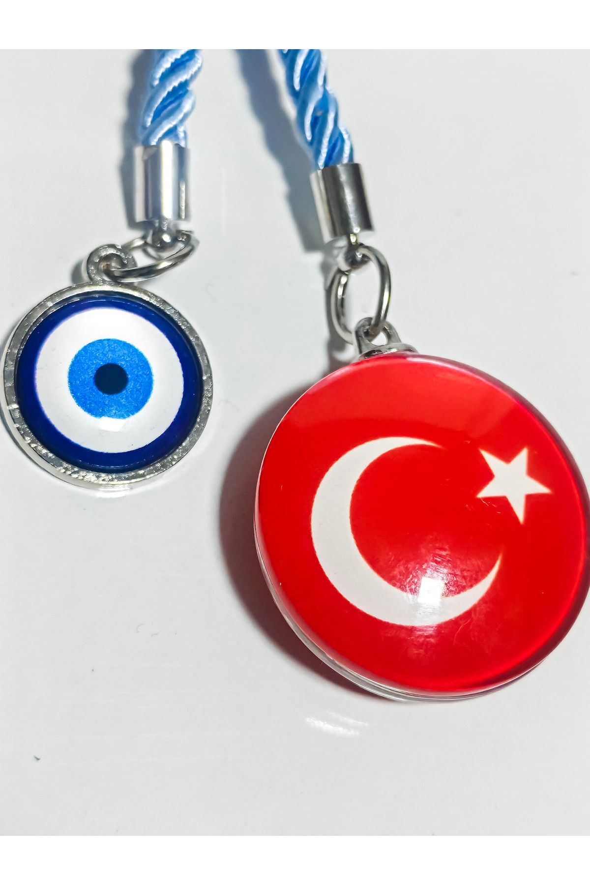moncuk design Türk Bayraklı Cam Boncuklu ve Nazar Boncuklu Anahtarlık