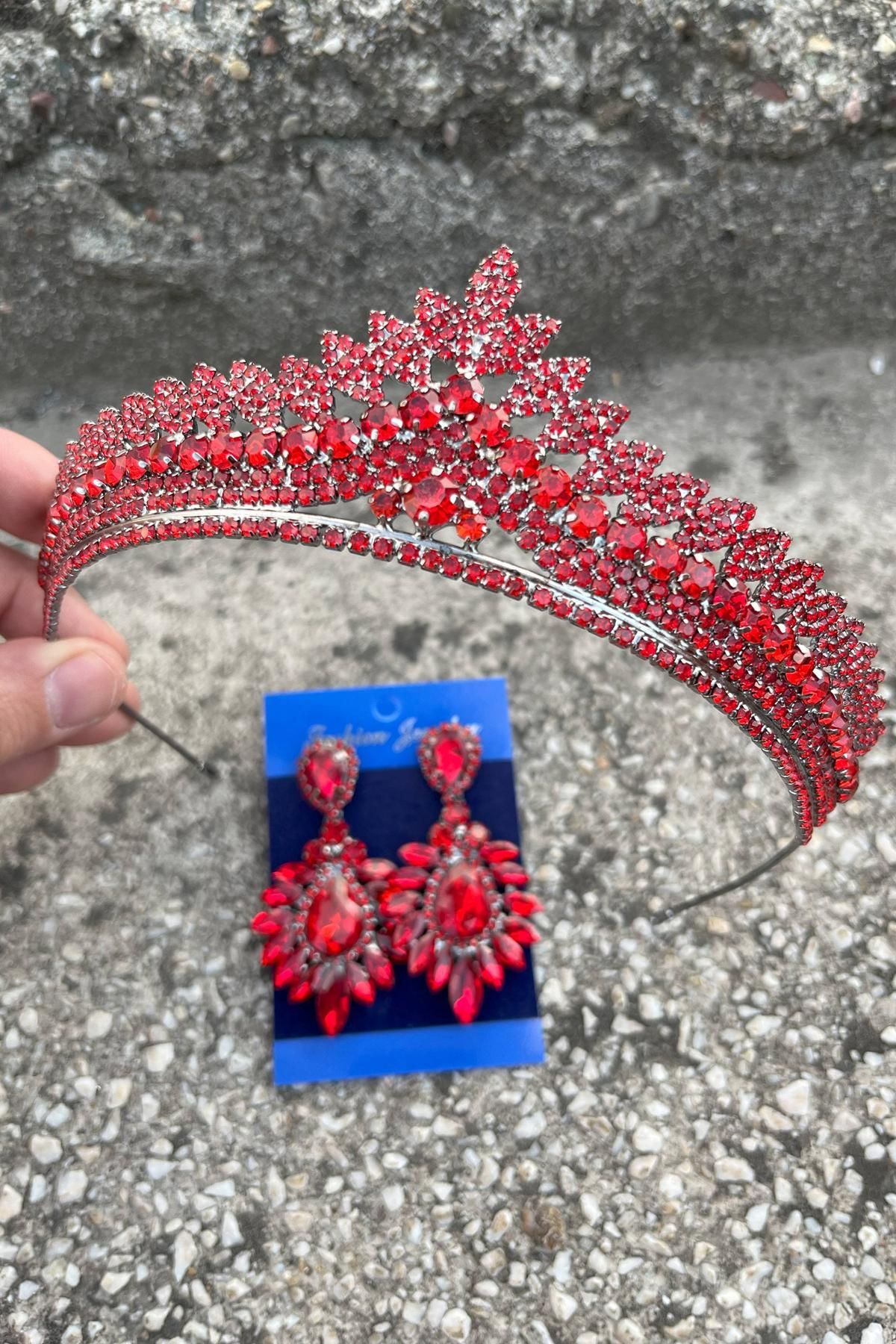 Hobigram-Daniela Red Bridal Henna Crown Special Day Accessory Women's Crown and Wide Shuttle Earring Set 3