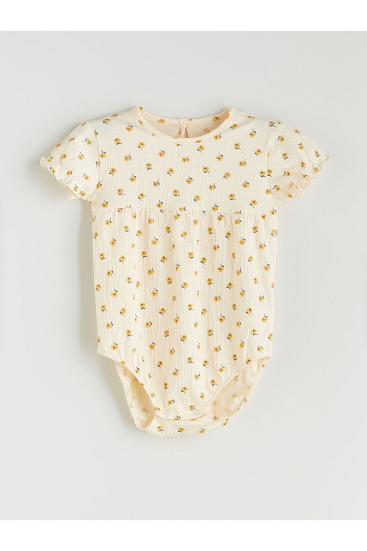 LC Waikiki LCW baby Bej Çiçekli Kız Bebek Çıtçıtlı Body
