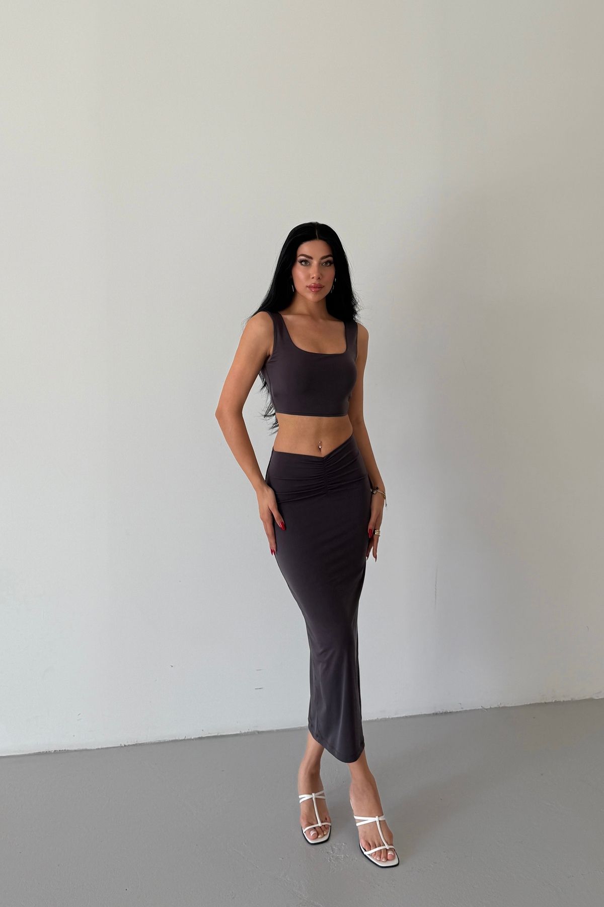 FEWTİNT-Skirt Suit - Front Tie Detail, Lined, Midi Length Skirt. Thick Straps, Crop Bluz. 3