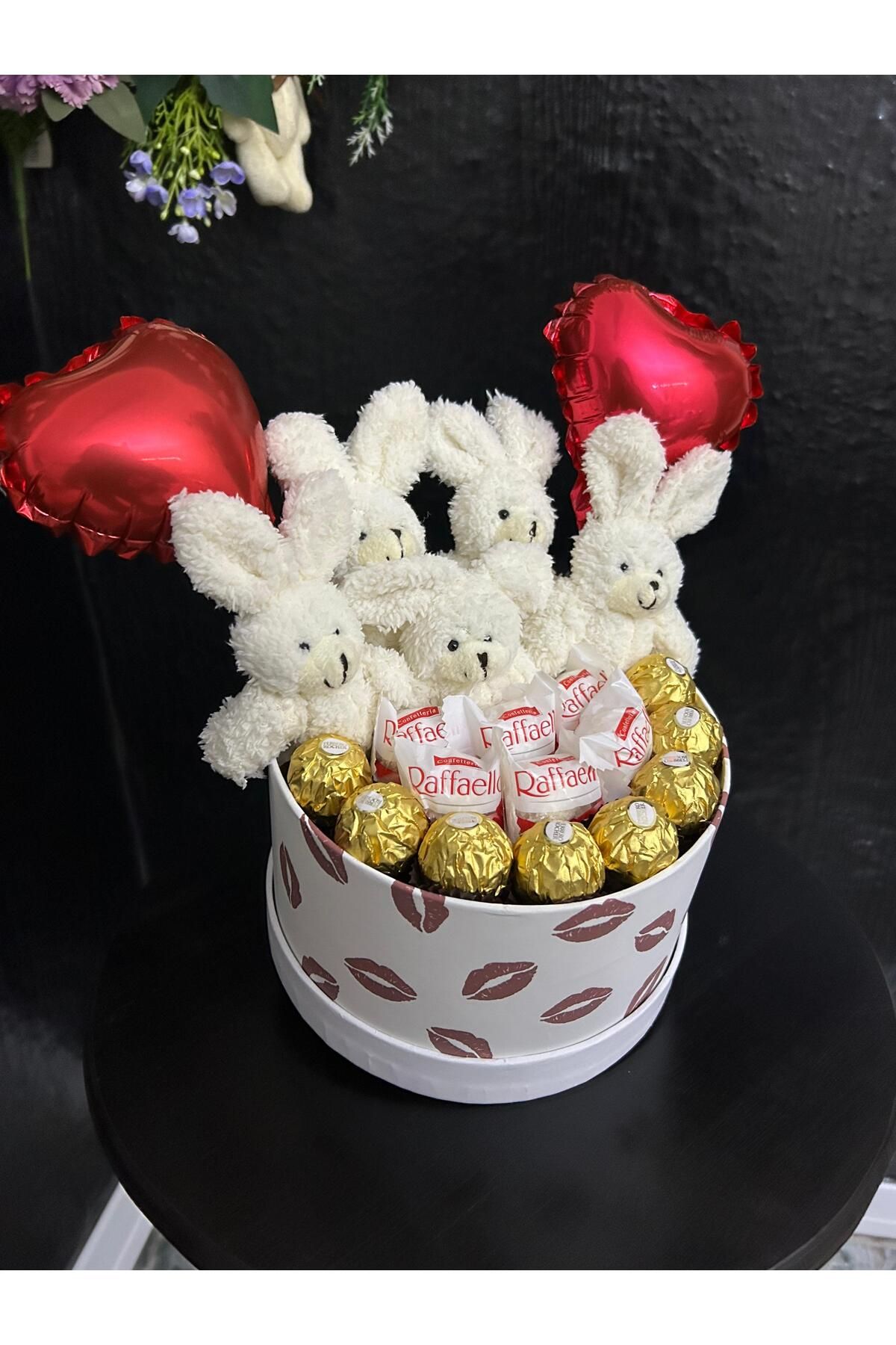 fancyflower Tasarım Kutuda Peluş Tavşanlar ve Lüks Çikolatalar