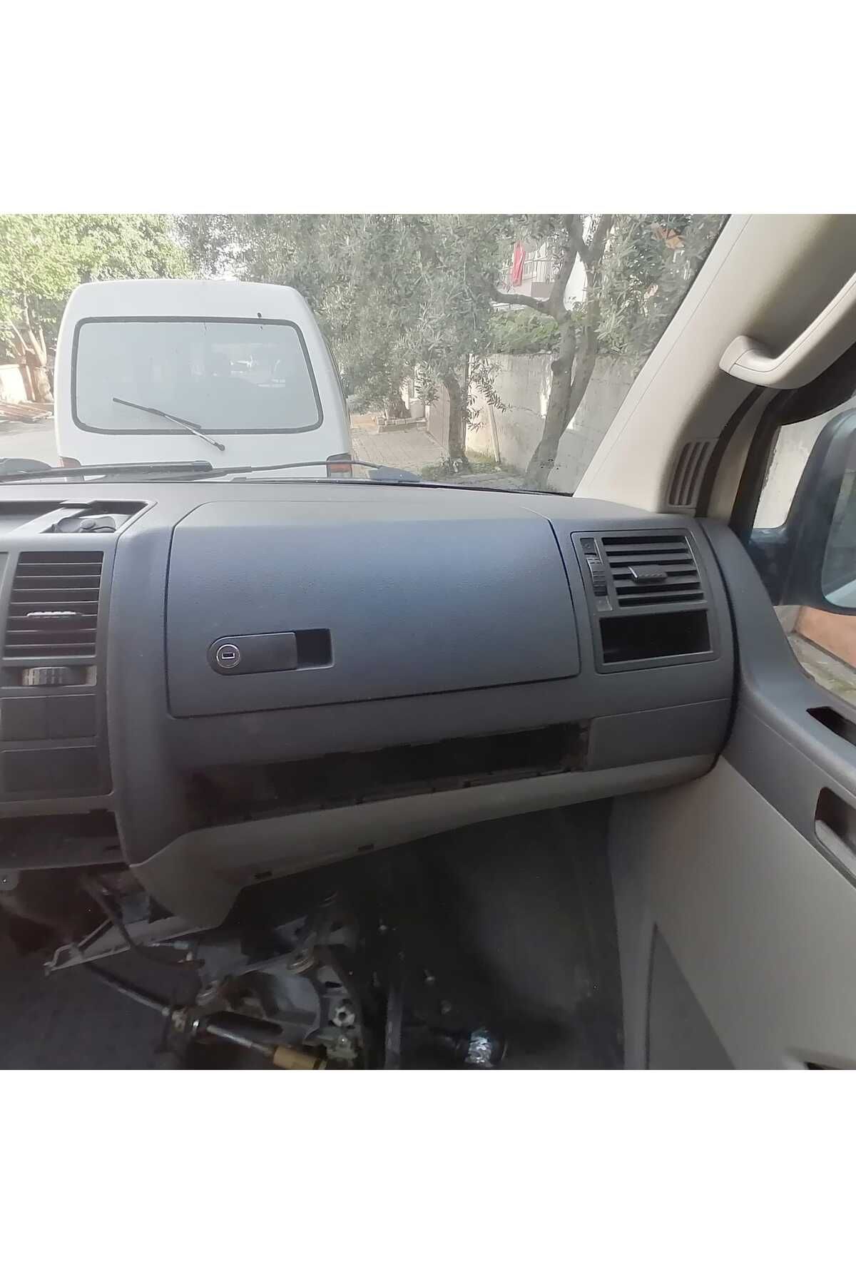Volkswagen Transporter T5 Torpido Kapağı