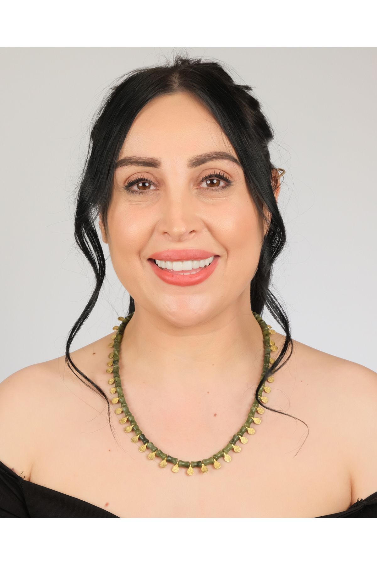 polimooi El Yapımı Yeşim ‘Bamboo' Boncuklu Bronz Yaprak Pullu Kolye – Boho Statement