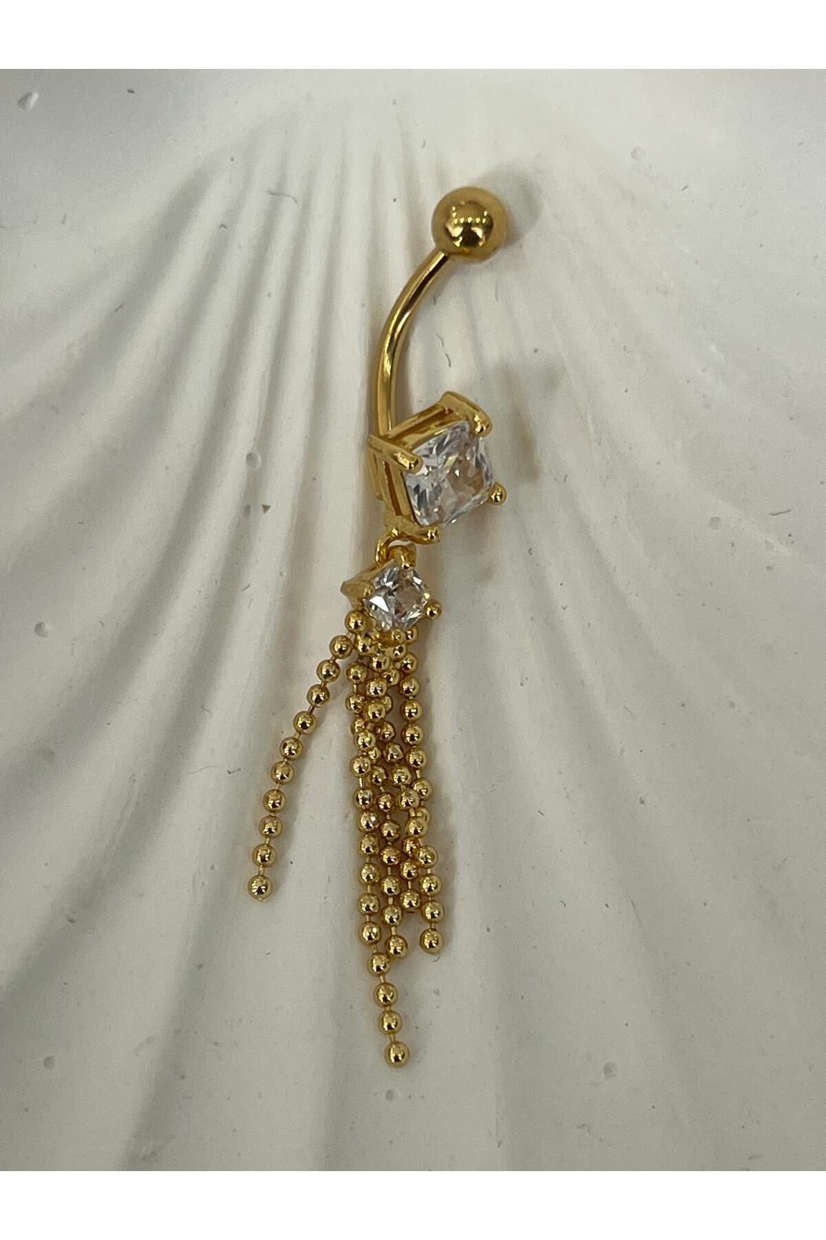 Meri Göbek piercing