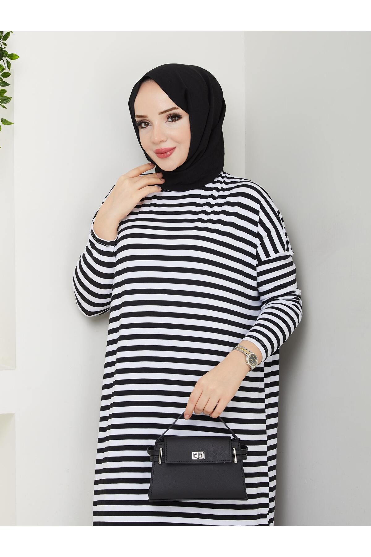 MODAMÜNASİP-Our Striped Viscose Combed Cotton Dress with a Fabric That Doesn'T Define the Line of the Hat 3