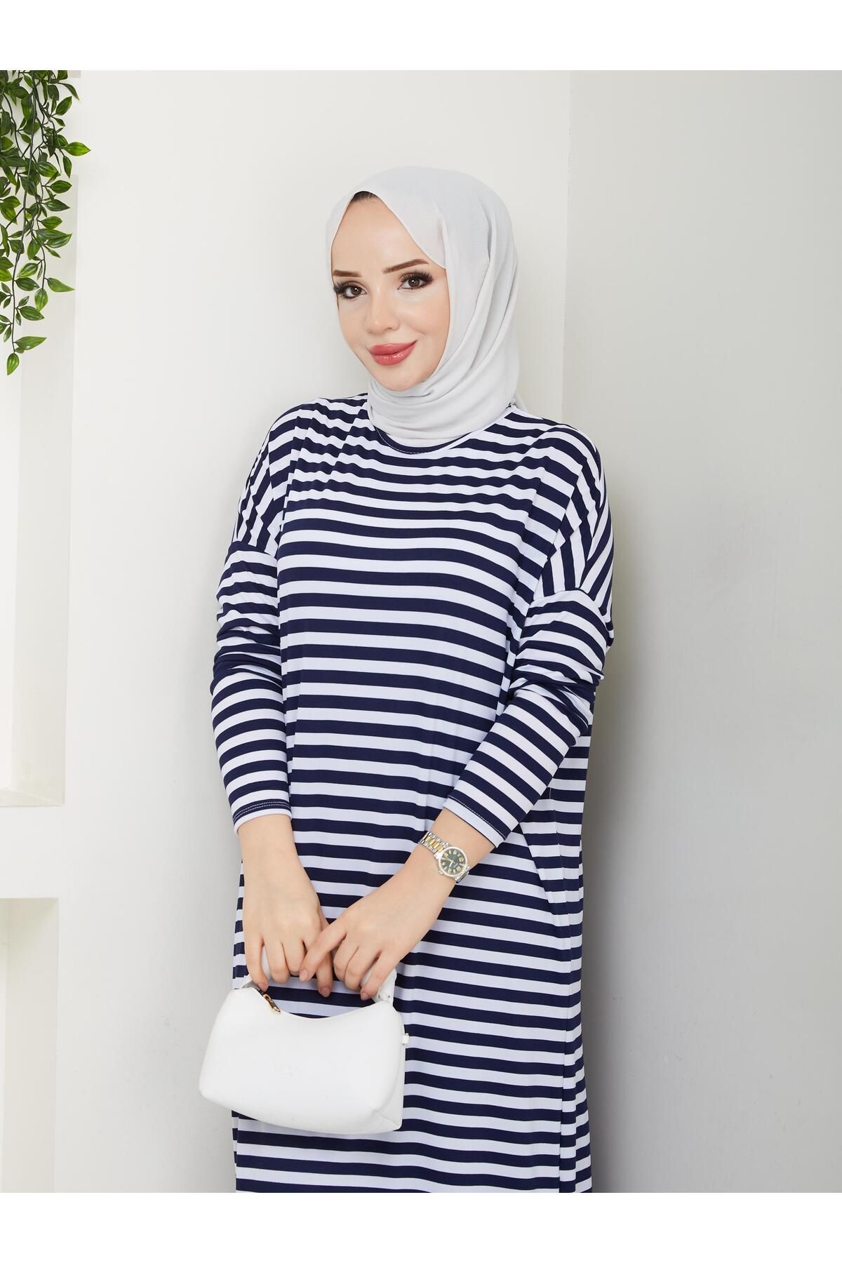 MODAMÜNASİP-Our Striped Viscose Combed Cotton Dress with a Fabric That Doesn'T Define the Line of the Hat 5