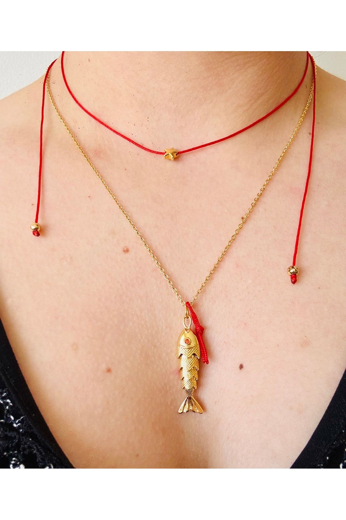 Mojo Jewellery Oynar Çelik Şans Balığı ve Kırmızı İp Yıldız Kolye Seti