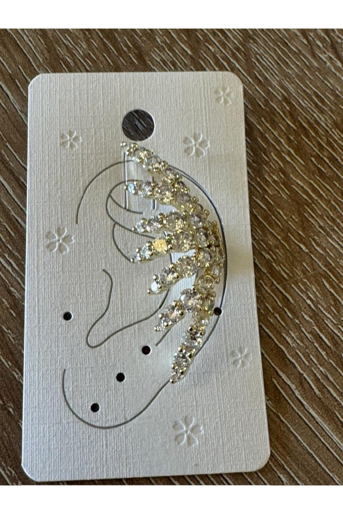 misstakıjewerly ÇELİK GOLD RENK TAŞLI TASARIM KÜPE