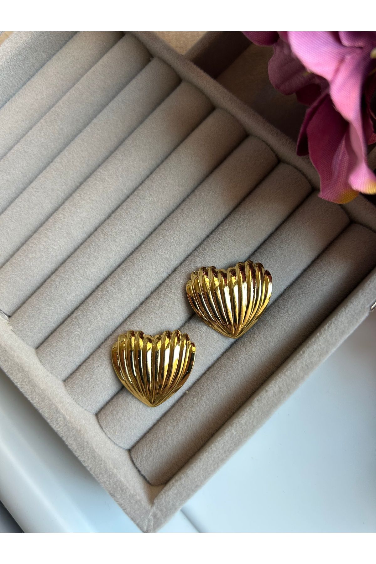 MOONJEWELLERY Çelik Kalp İstiridye Küpe