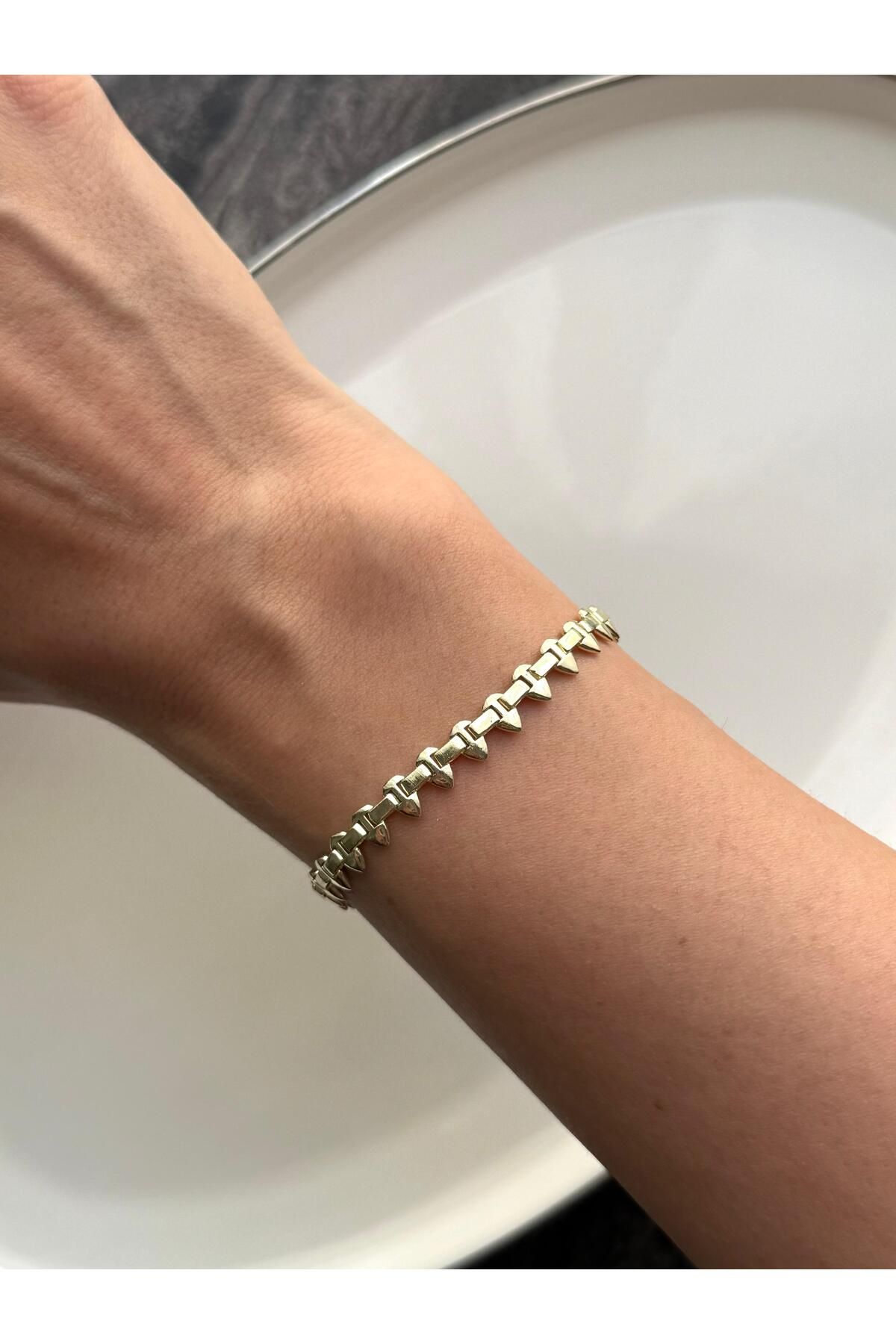 Nera Accessories Kuyumcu işçiliğinde bileklik