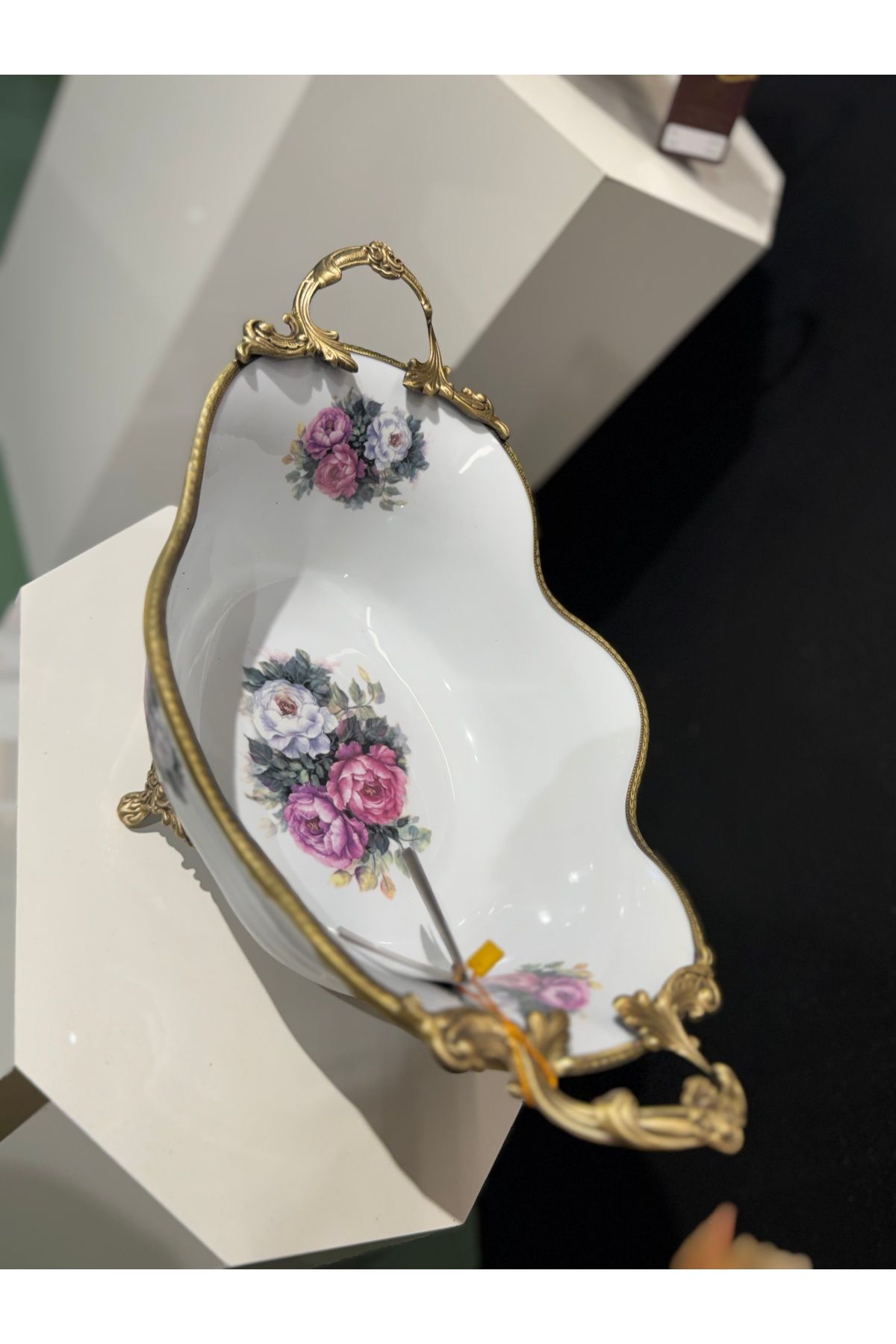 hediye ESTERHOMEDECOR Ayaklı sunum tabağı 39*23*19cm kulplu çiçekli sunumluk