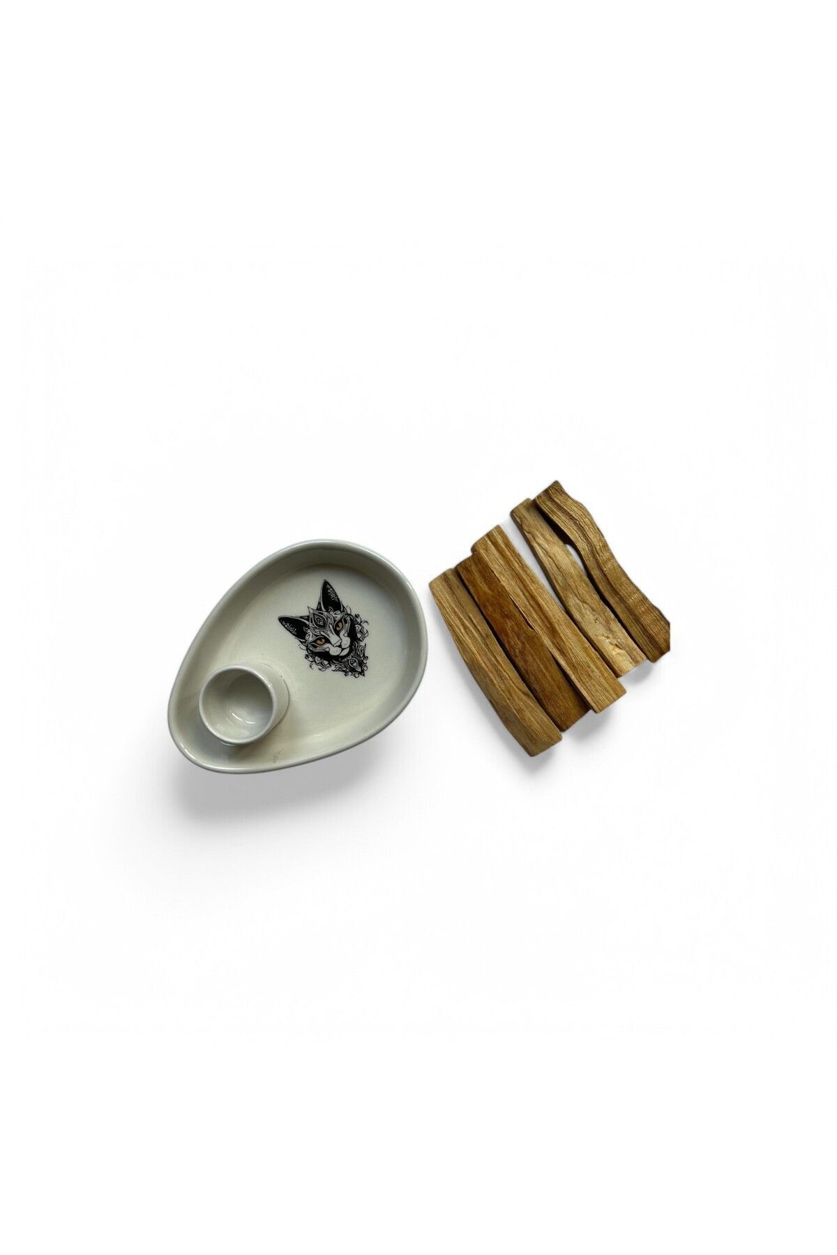 SerenityHaven Kedi Sembollü Palo Santoluk Ağaç Tütsülük 5 Adet Palo Santo