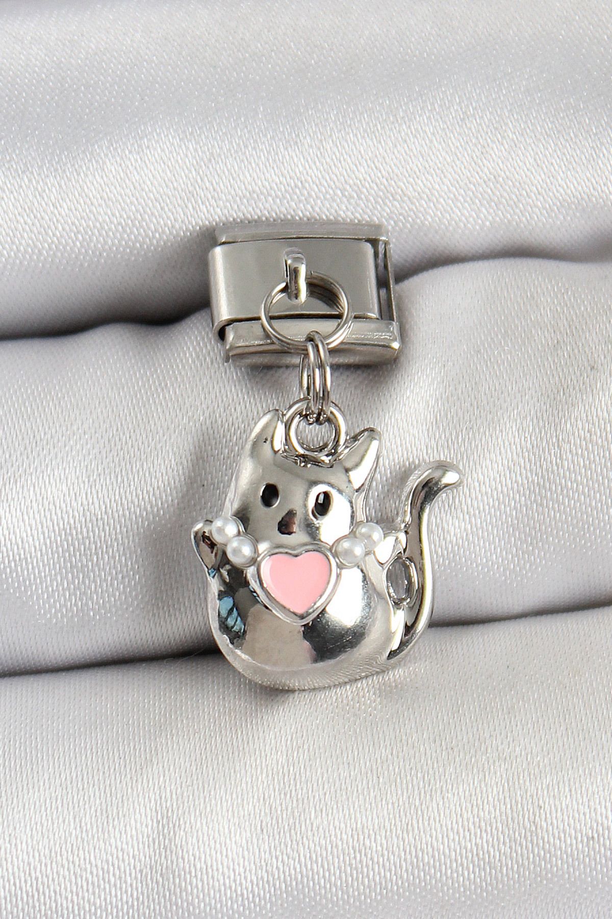 Angel Of Life 316L Çelik Sallantılı Kalp Detaylı Kedi Model Gümüş Renk Nomination Charm - TJ-BC1460