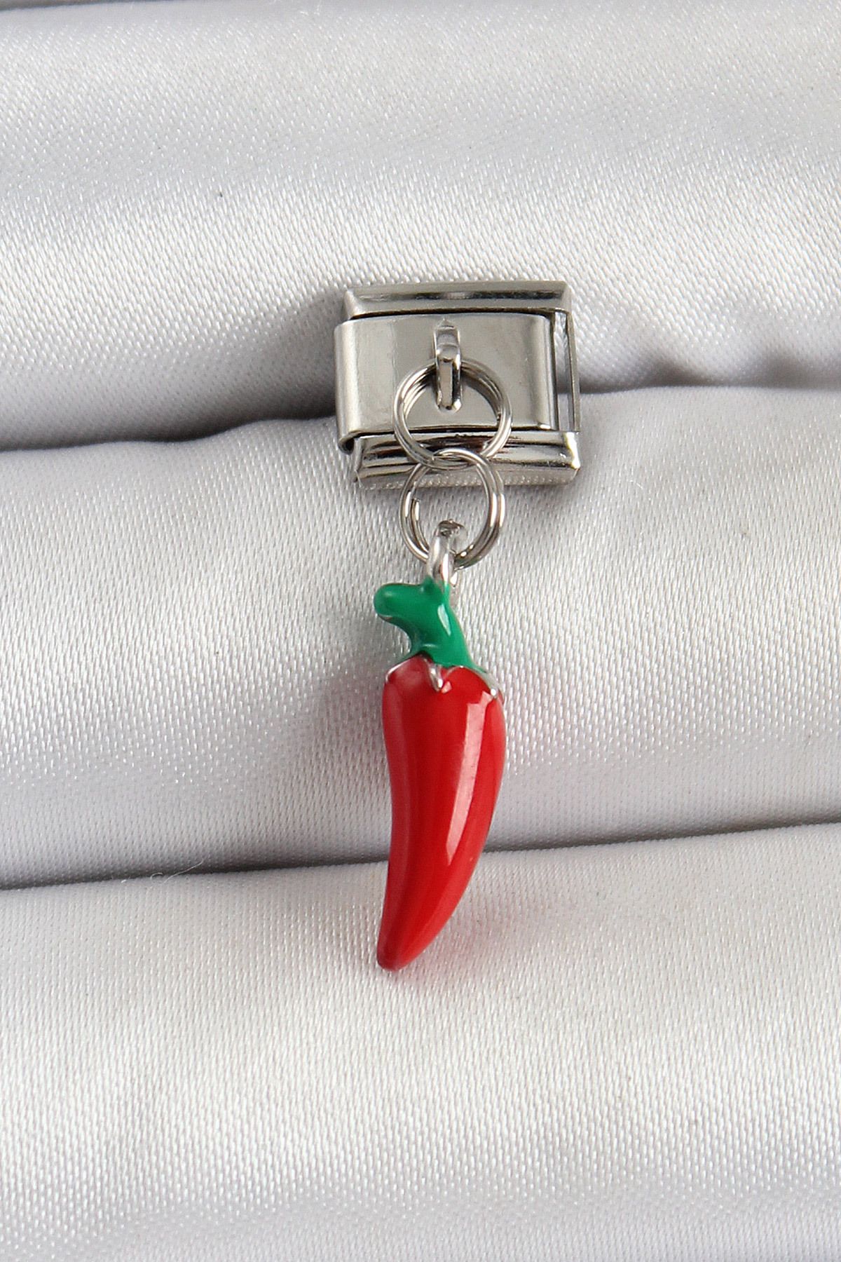 Angel Of Life 316L Çelik Gümüş Renk Kapya Biber Model Nomination Charm - TJ-BC1488