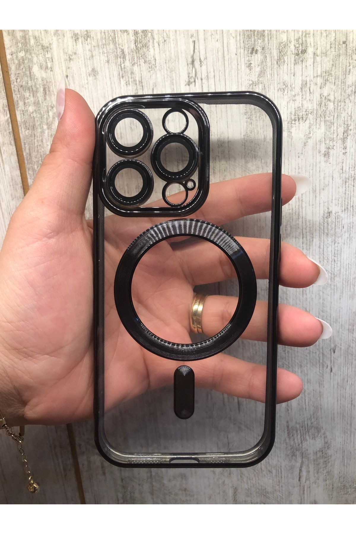 BENLIKA İphone 14 Pro Siyah Kamera ve Lens Koruyuculu Telefon Kılıfı
