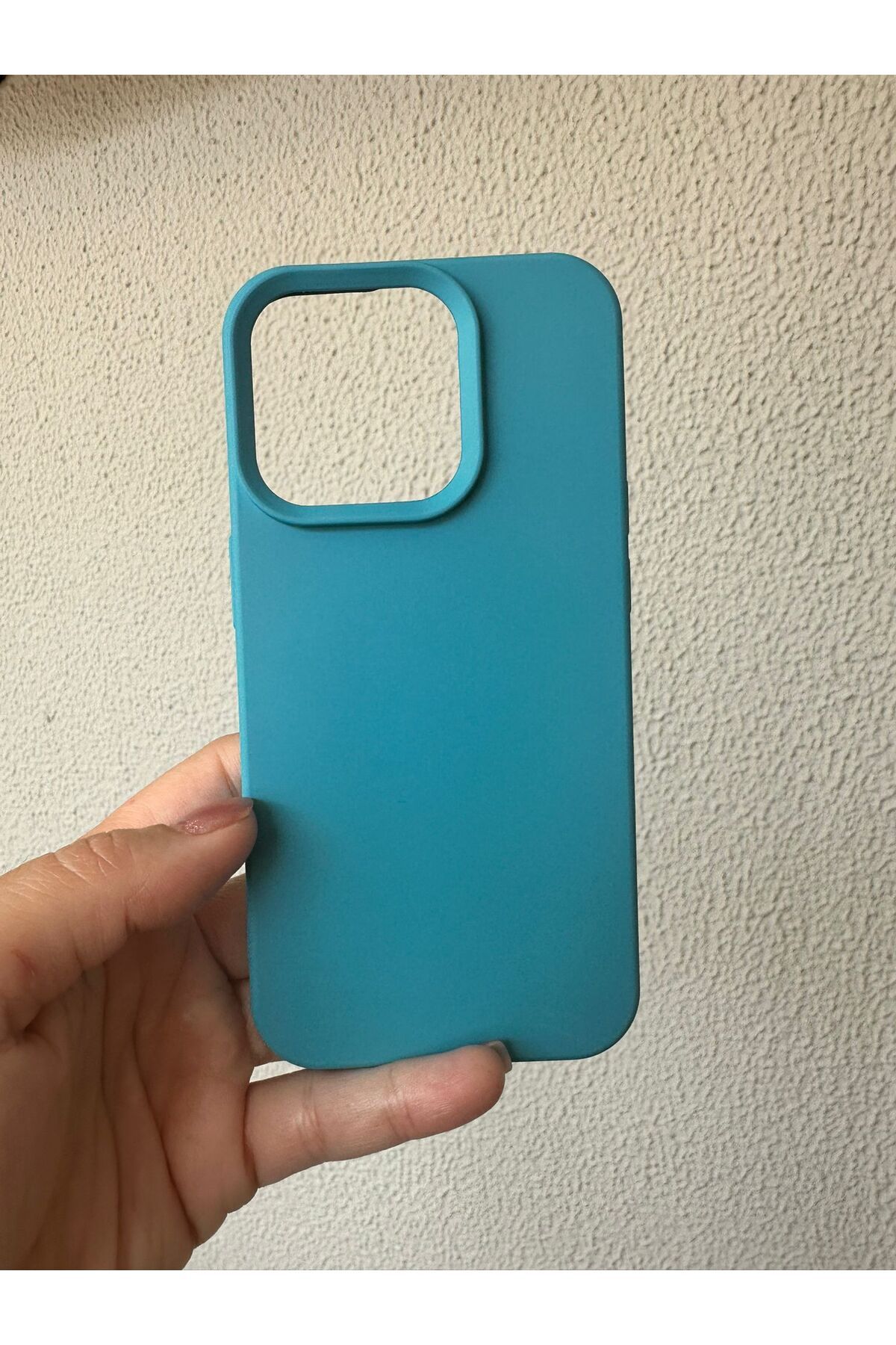 İZMİR ÖZER TEKNOLOJİ IPHONE 15 PRO LANSMAN SİLİKON KILIF