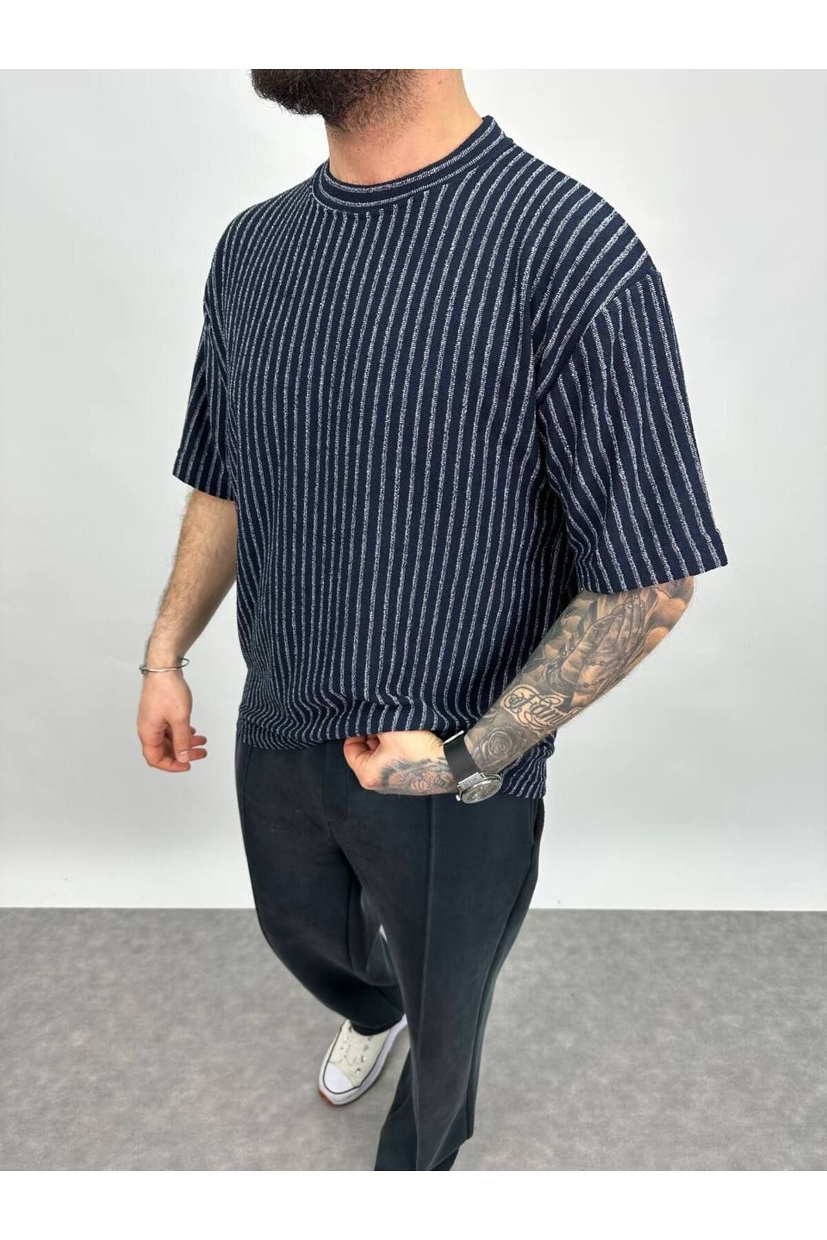 Twentysix T-SHIRT