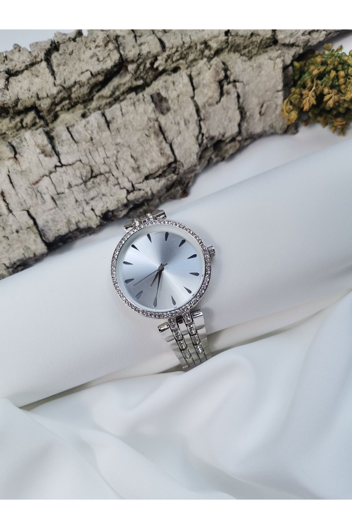Luna Jewelry Aurora Zirkon Taşlı 316 L Çelik Kadın Saati