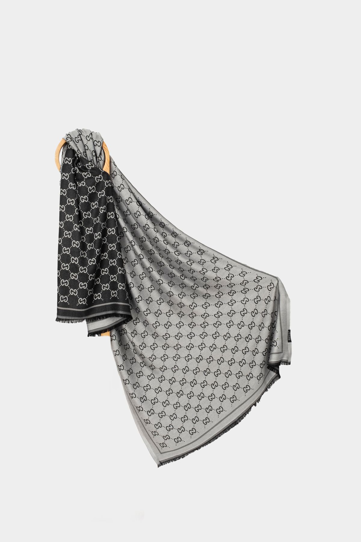 Gamzely Marka Model Eşarp