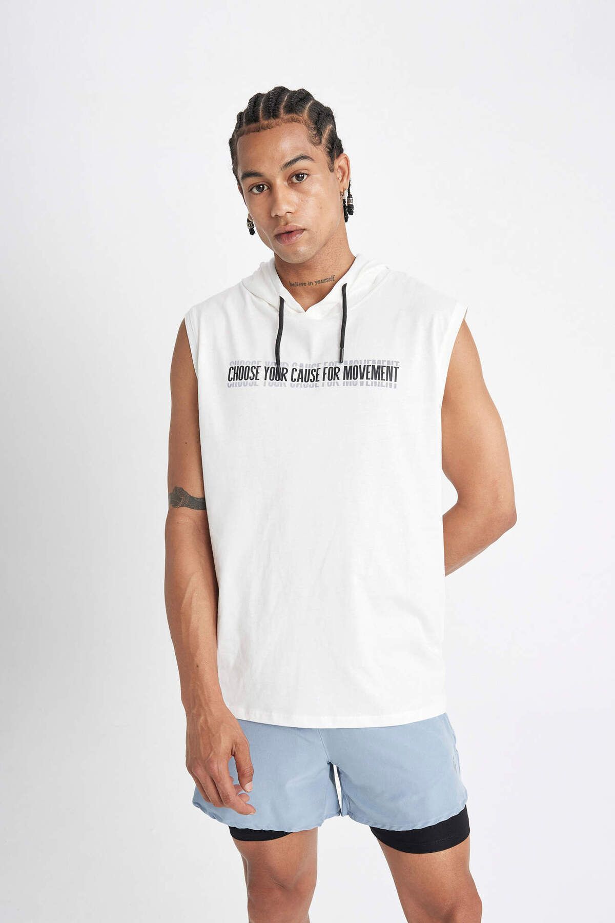 ACTIVE MODA Defactofit Slim Fit Baskılı Kapüşonlu Atlet A1819ax23sm