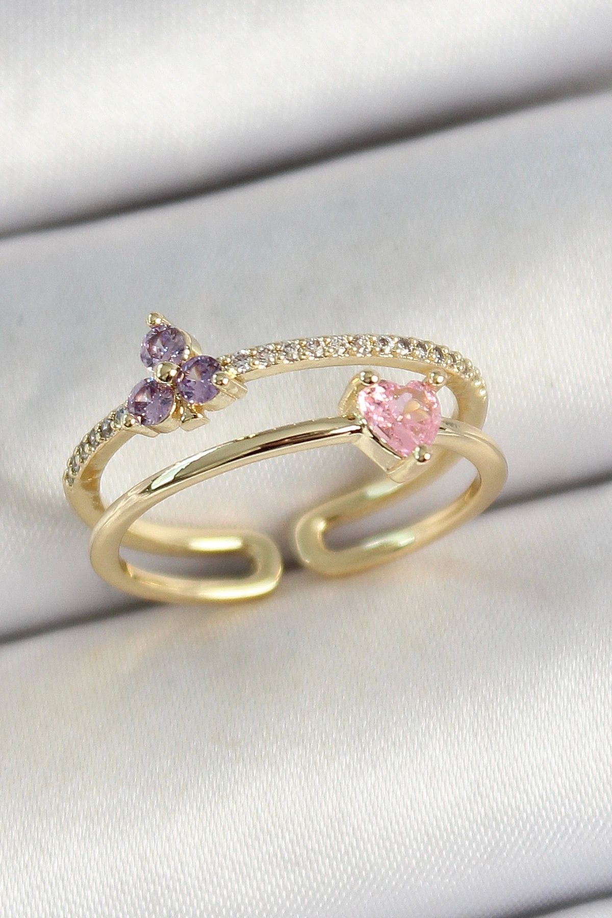 OurStyles Pirinç Kalp Ve Çiçek Figürlü Zirkon Taşlı Gold Renk Ayarlanabilir Kadın Yüzük - TJ-BYK3774