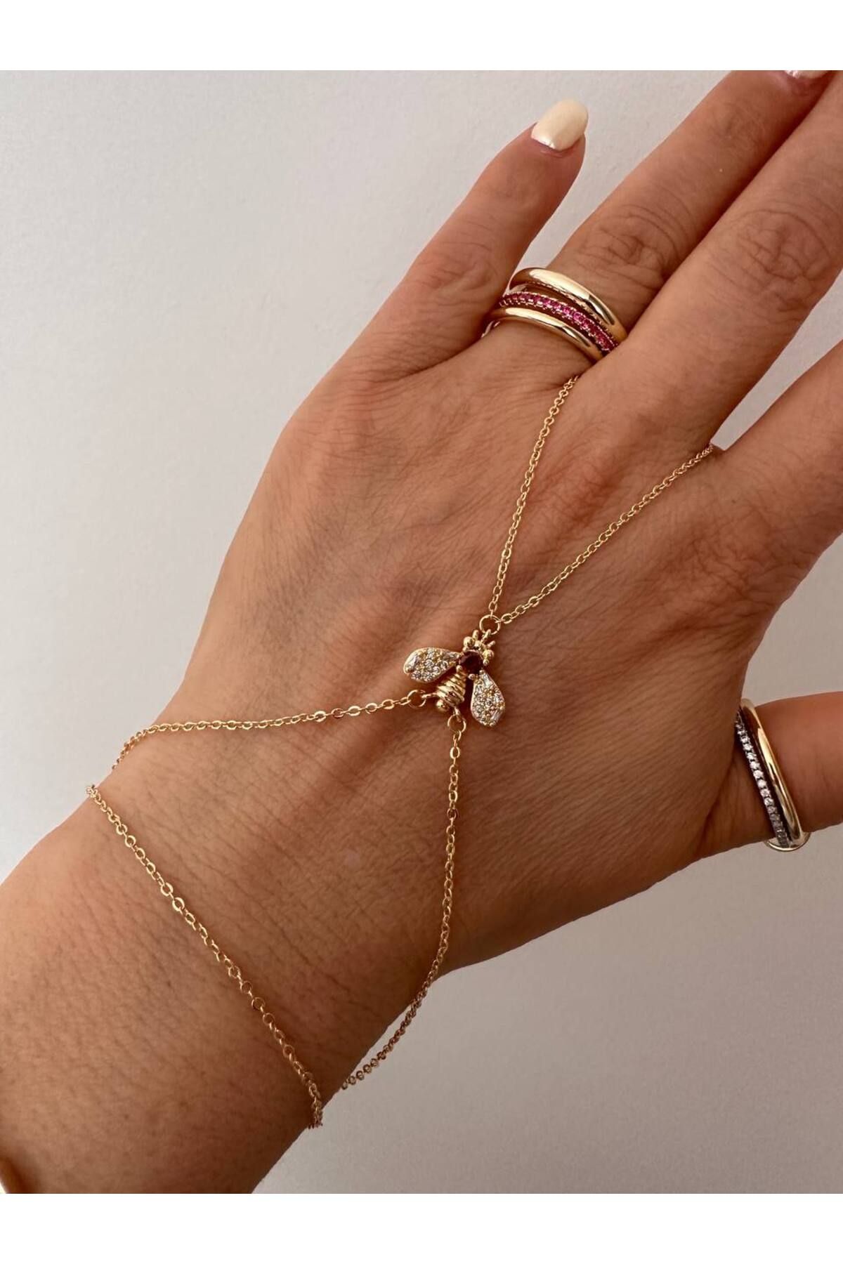 Esmeray Aksesuar Gold Renk Zirkon Taşlı Rodyum Kaplama Arı Figürlü Şahmeran Bileklik