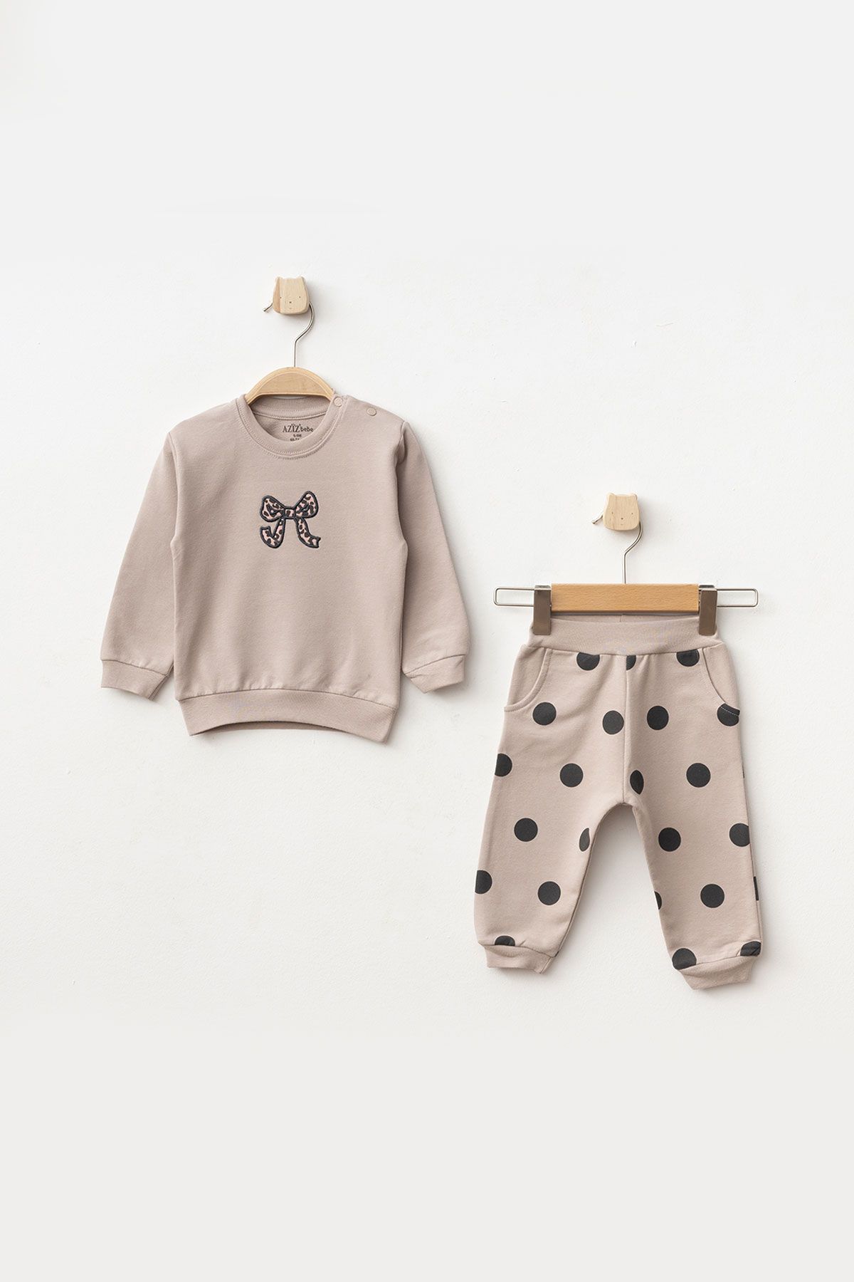 Aziz Bebe Kız Bebek Nakışlı Sweatshirt Pantolon 2'li Alt Üst Bebek Takımı 3 Ay-36 Ay