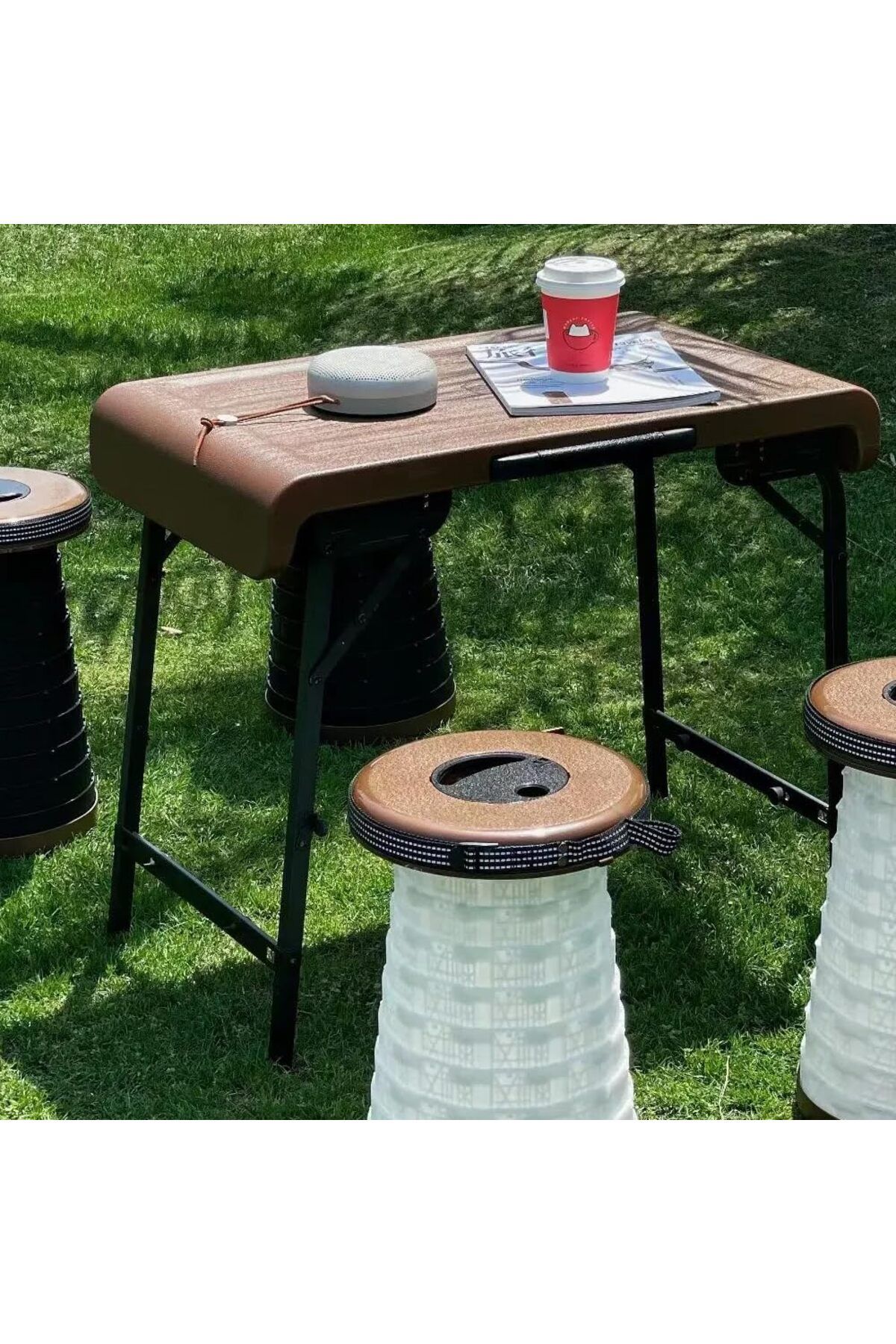 DESERT SPARK VILLEY Kamp Masası ve Katlanabilir Tabure Seti, 2 adet LED'li Taşınabilir Tabure