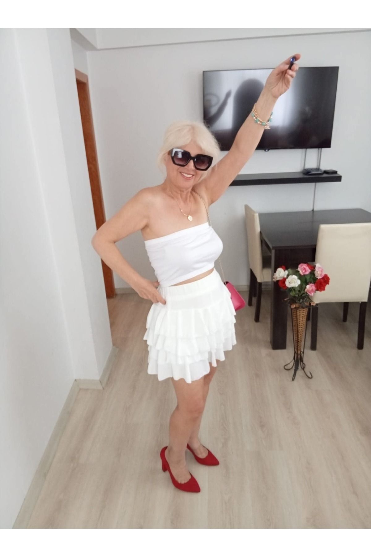 Butik kısa olmayan esnek harika straplez bluz