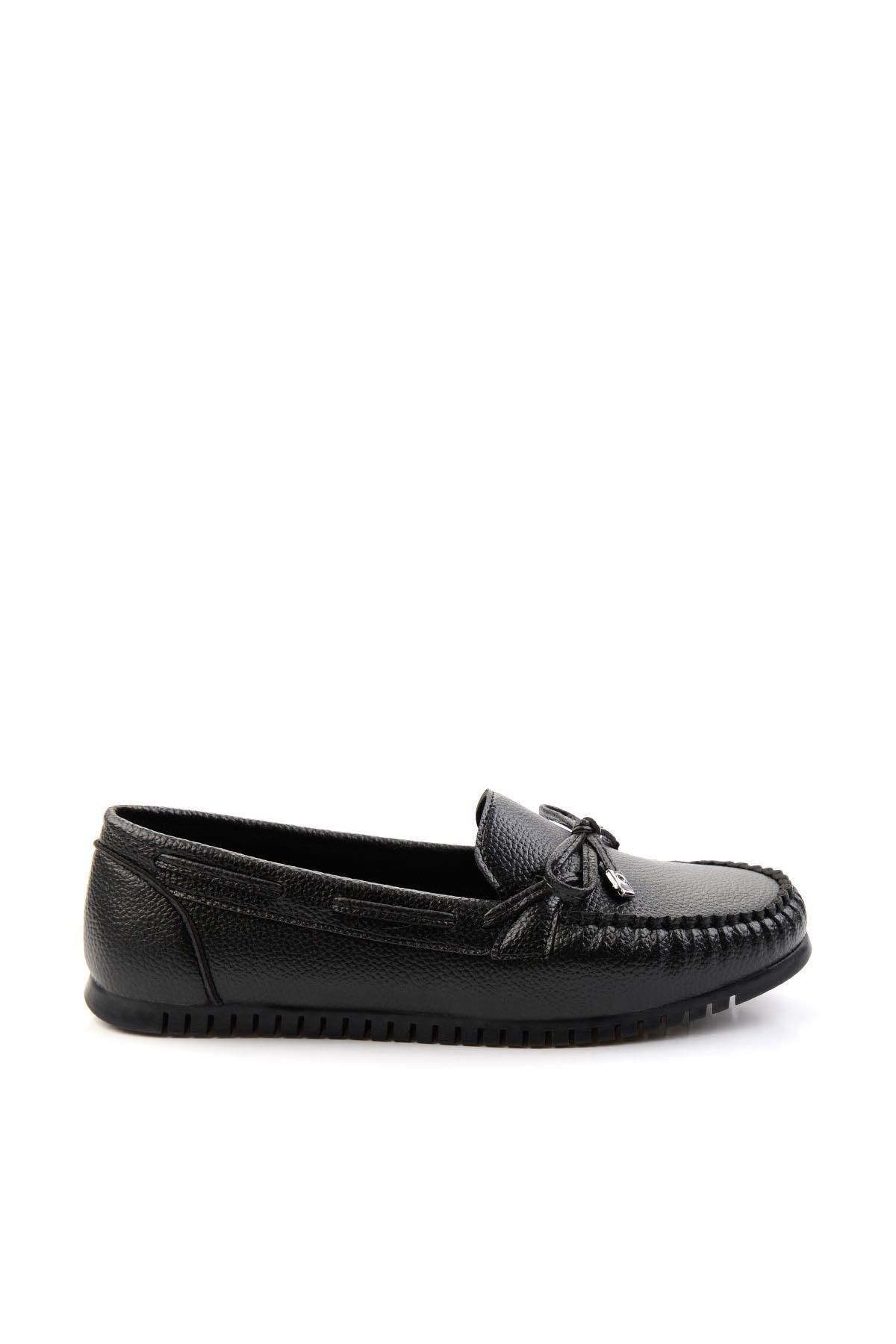 Bambi Siyah Kadın Loafer Ayakkabı K01542010809