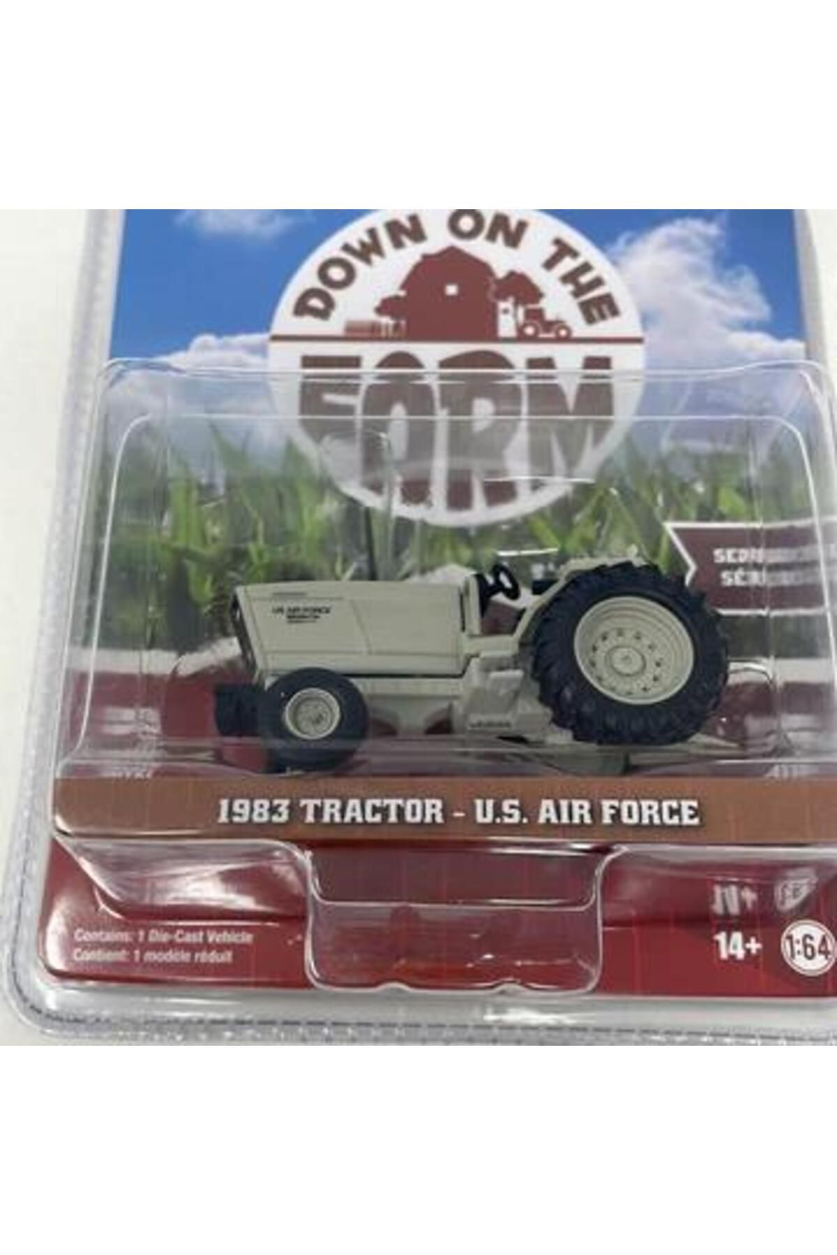 Greenlight Collectibles Down On The Farm Series 6 1983 Tractor U.S. Air Force 1/64 Model Araba