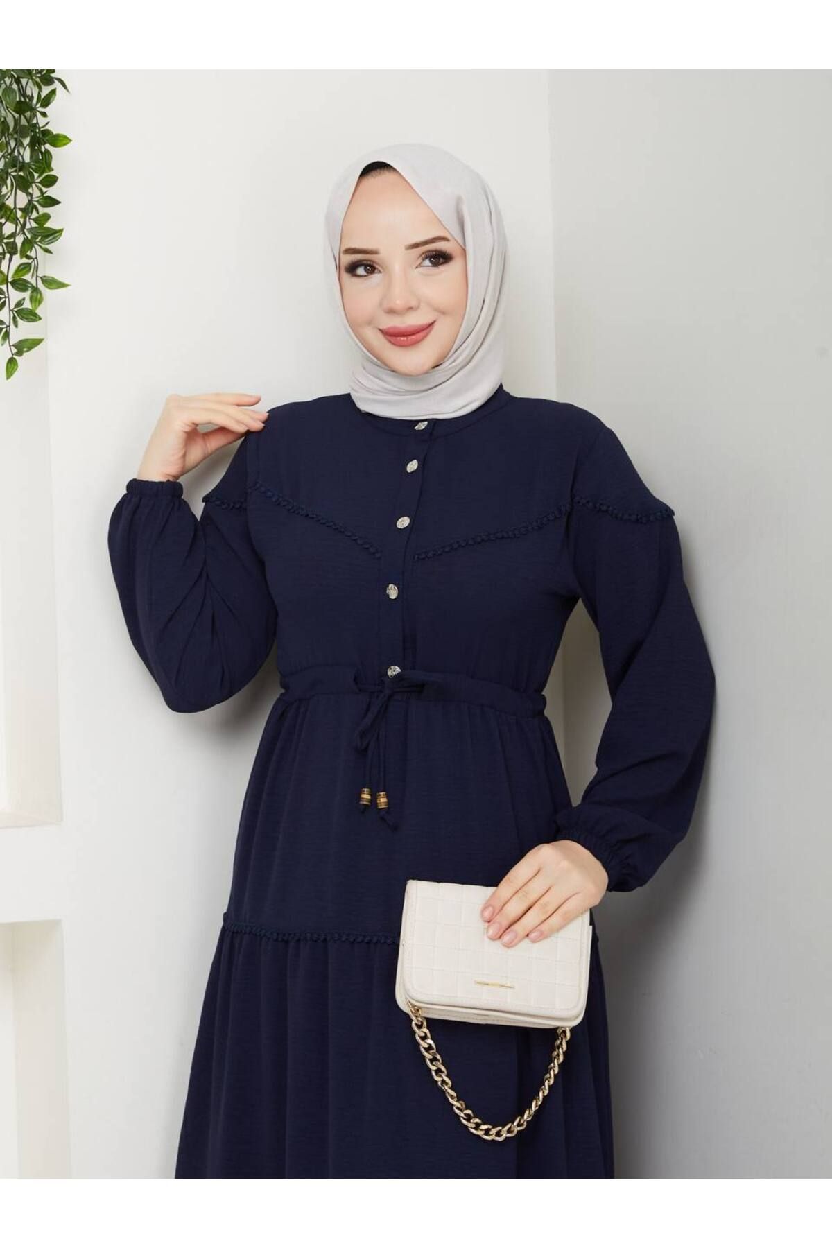 BURCU TESETTÜR BRC1155 DANTELLİ ÖNÜ PATLI ELBİSE