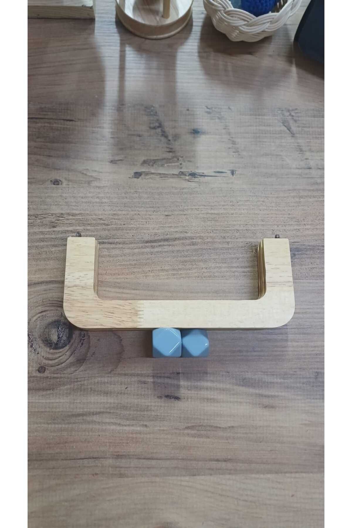KAR KÜRESİ Çanta Aksesuar 20 Cm Açık Renk Oval Ahşap Burs Mavi Renk Toplu