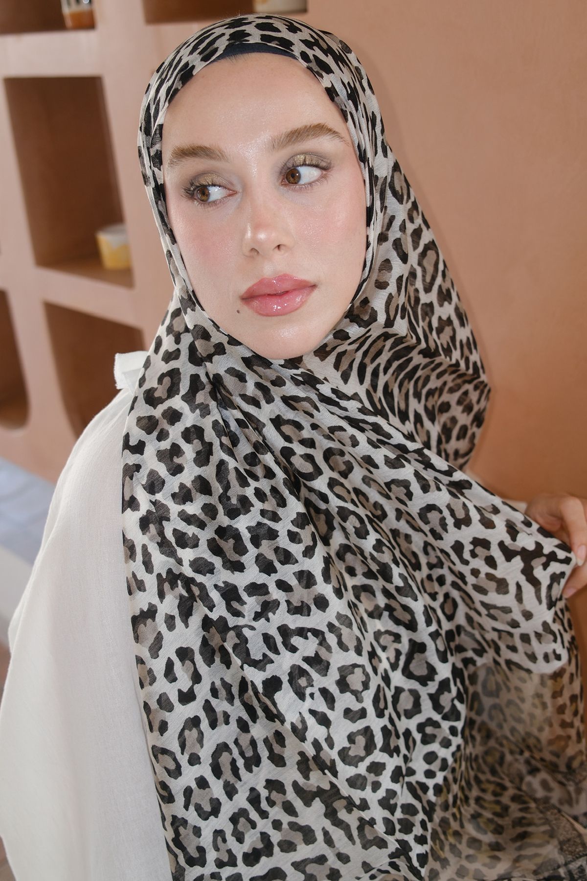 diorel Leopar Desen İpek Vual Şal