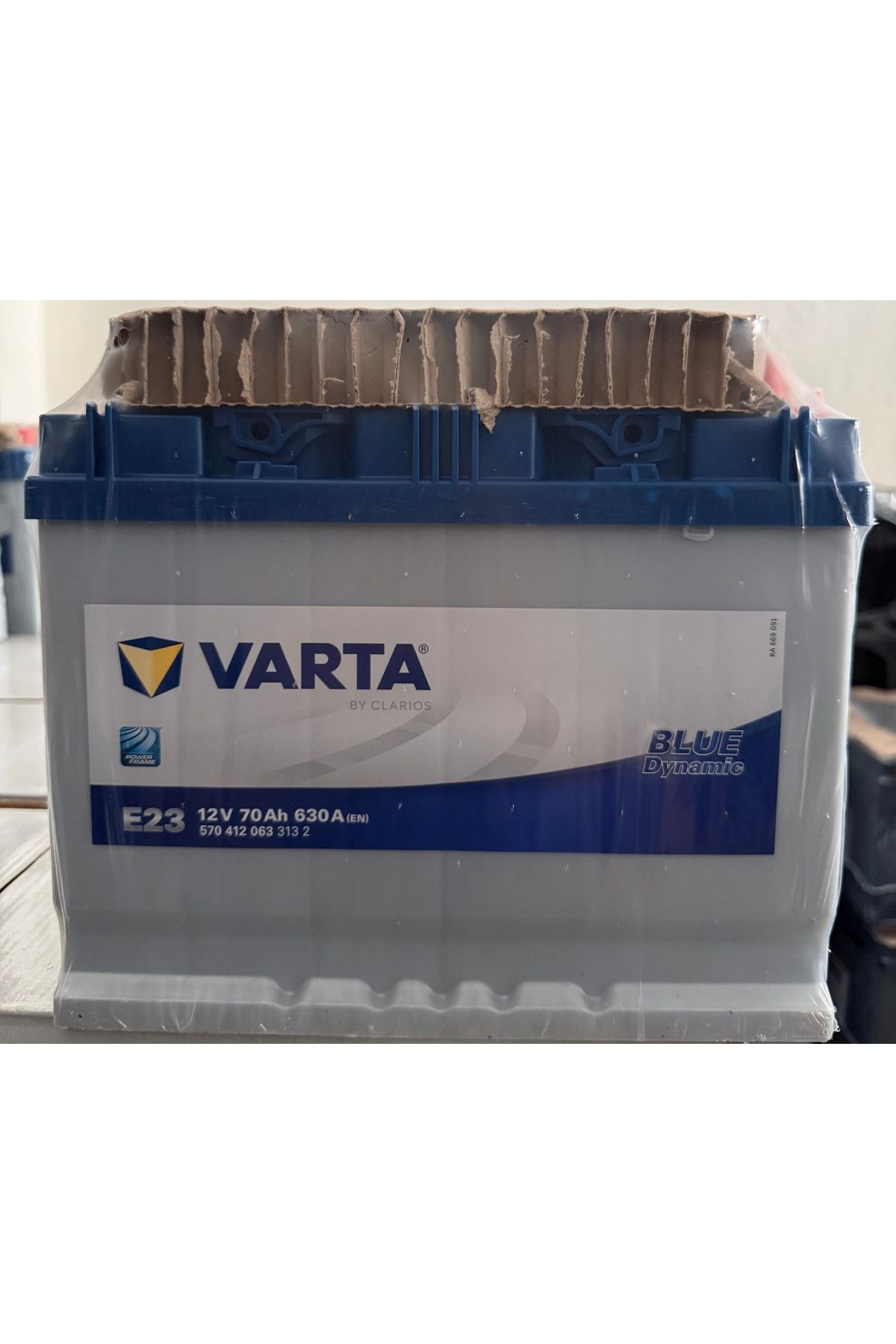 Varta / E23 70 Amper Akü Düz Kutup 2024 Uyumlu  Tari̇hli̇