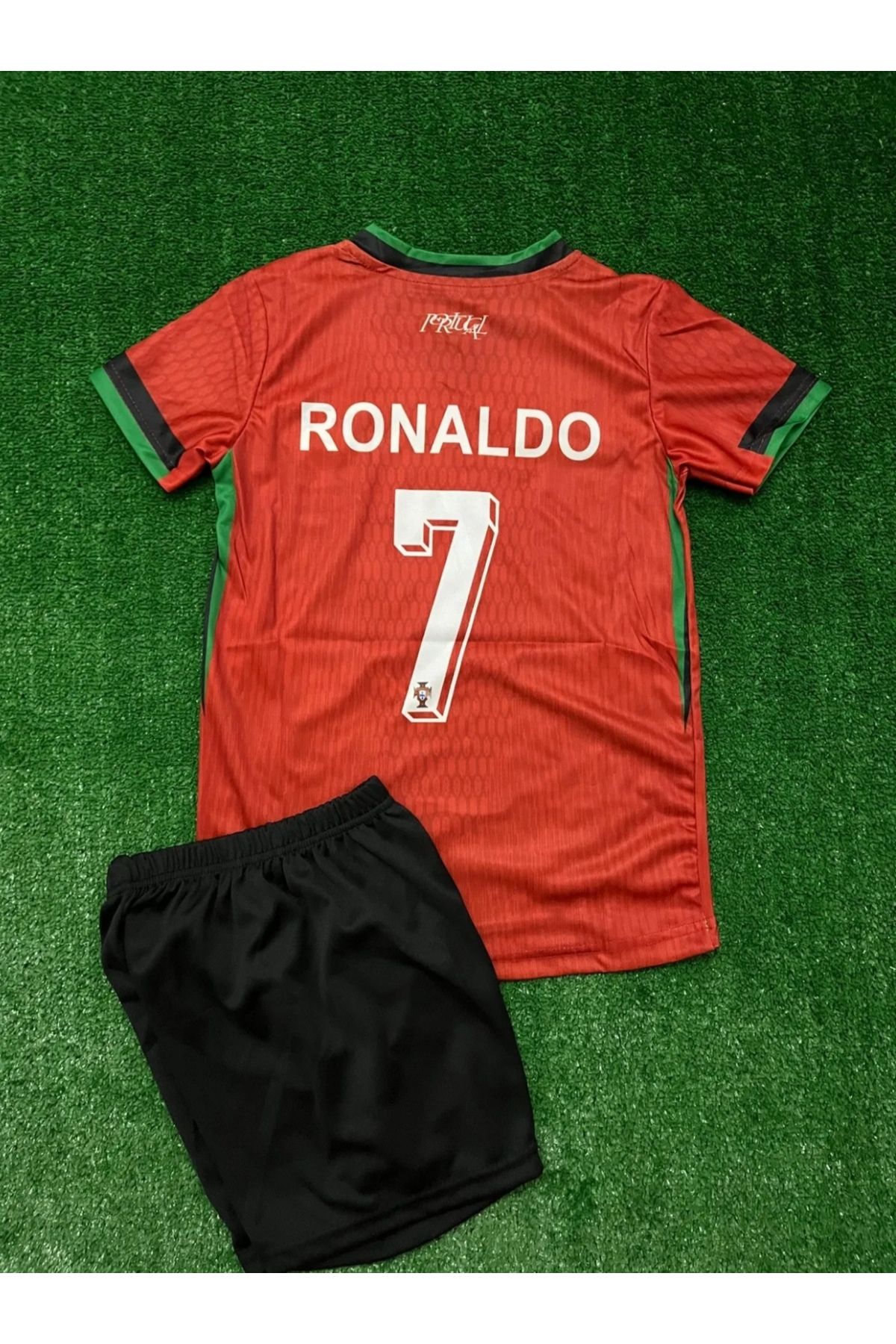 Forma Portekiz - C. Ronaldo Milli takım 7 Numaralı Çoçuk alt üst Takım
