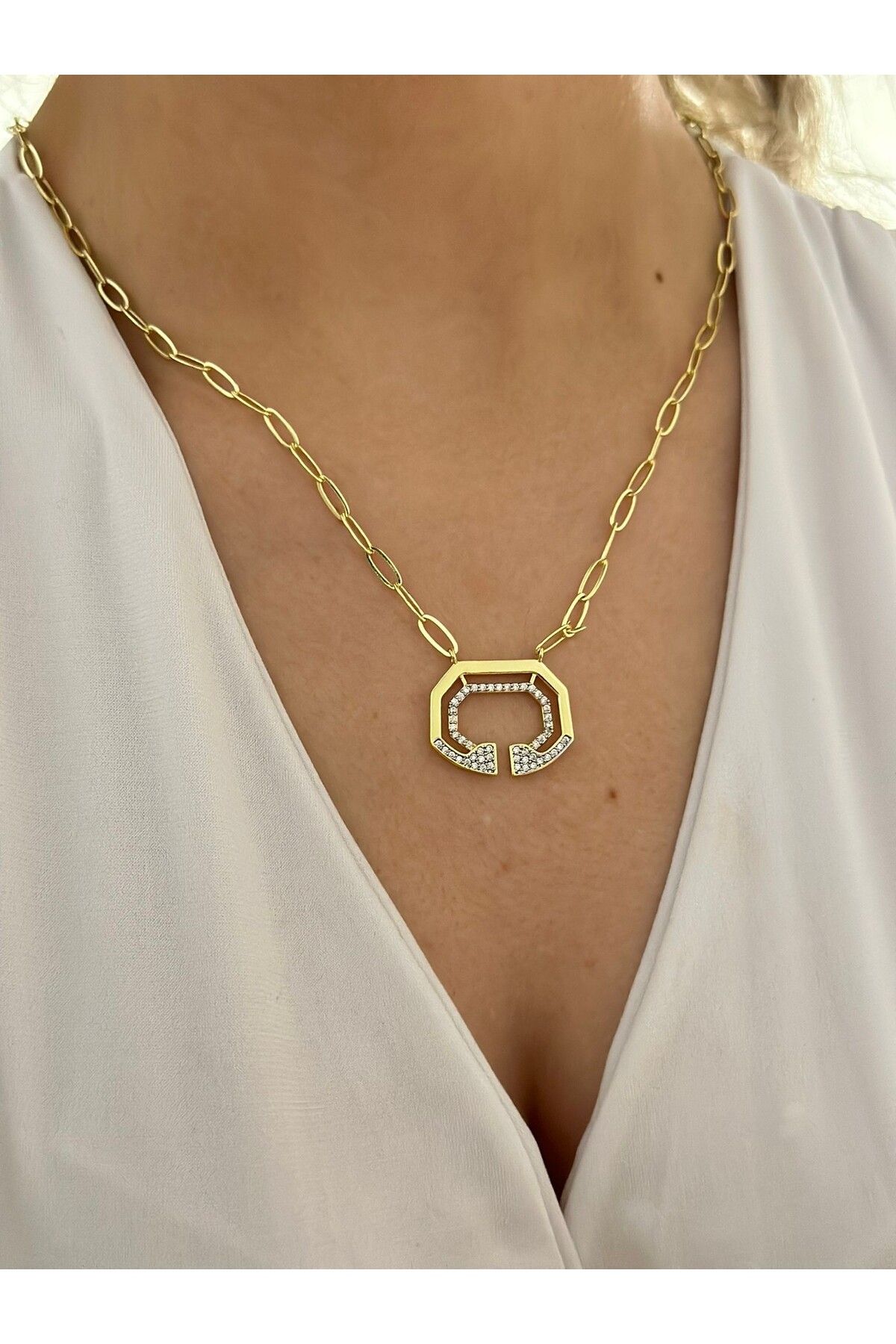 MyladyAccessoriess Zirkon Taş Detay Geometrik Çelik Kolye