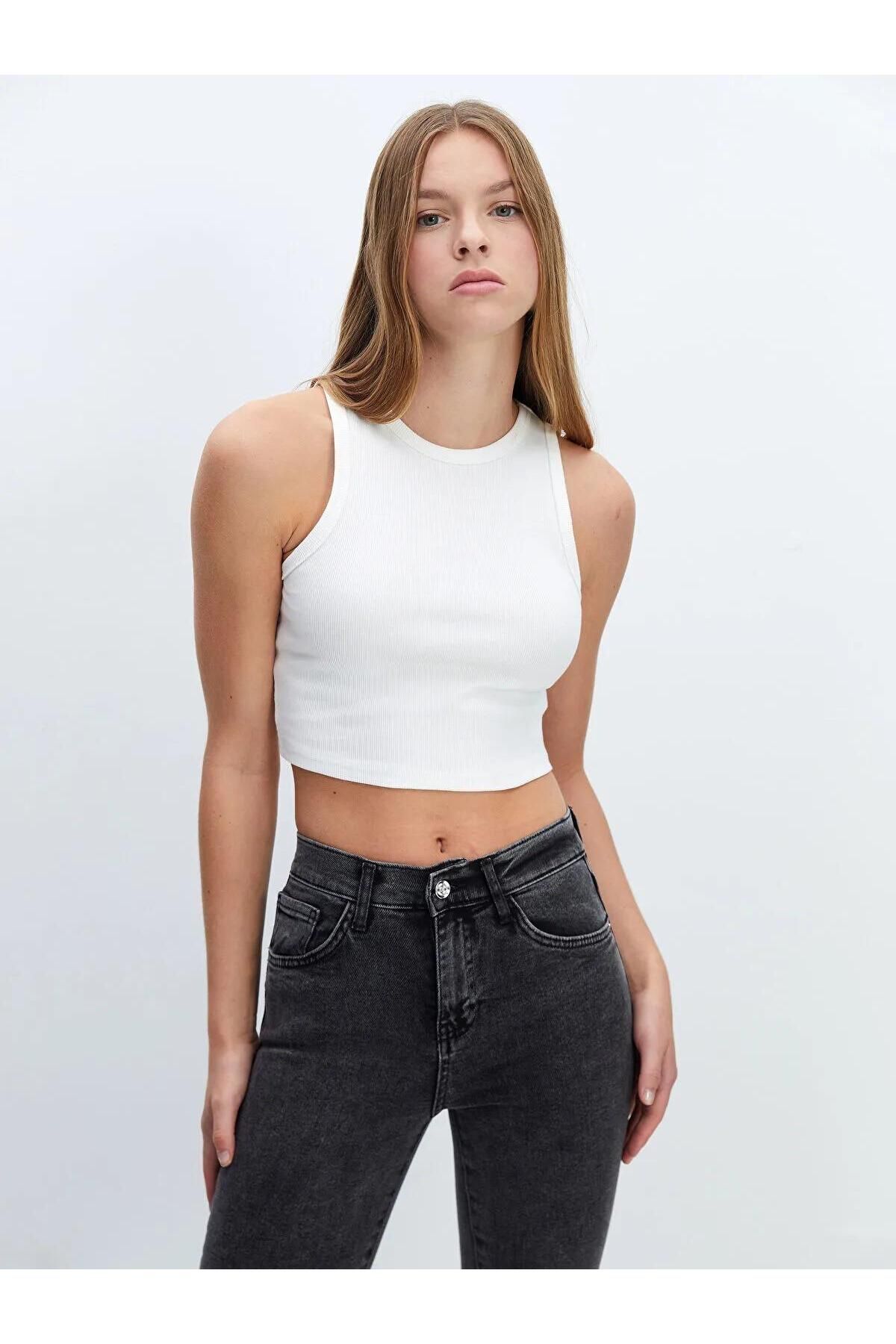 LC Waikiki LCW Vision Bisiklet Yaka Dokulu Kadın Crop (S5)