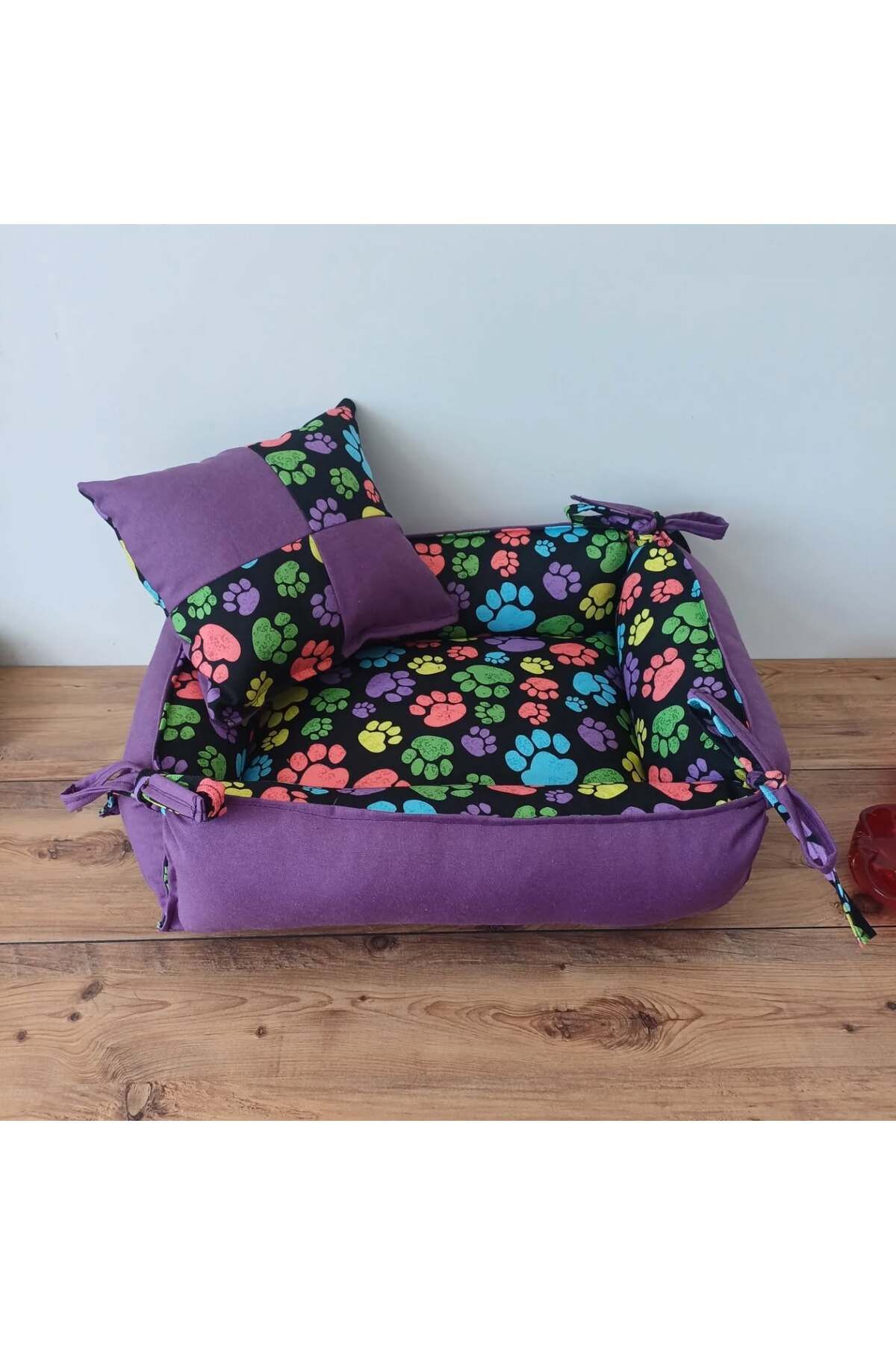 Tüylü Tükkan 40*50 CM KEDİ YATAĞI MOR PATİ