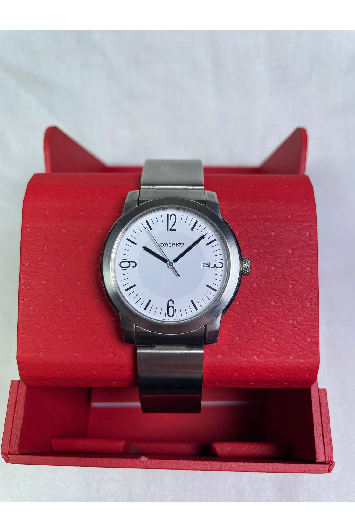 Orient BS902025105A Retro Model Takvimli Beyaz Kadranlı 12-3-6-9 Rakamlı Günlük Erkek Kol Saati