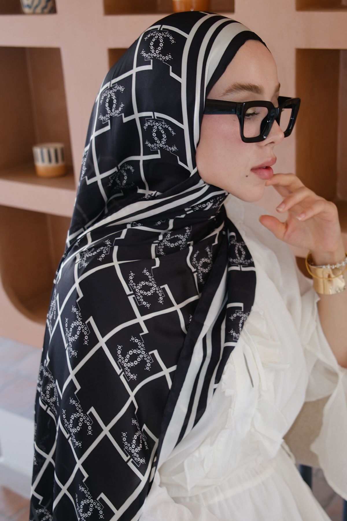 diorel C Şeritli Desen Monogram İpek Vual Şal