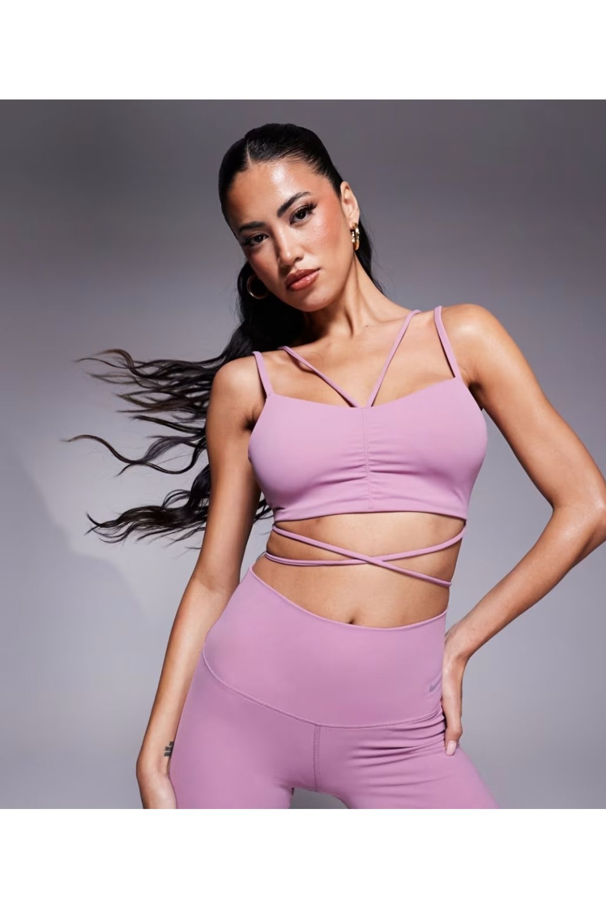 Nike Training Zenvy Yoga Askılı Sarılı Hafif Destekli Spor Sütyeni