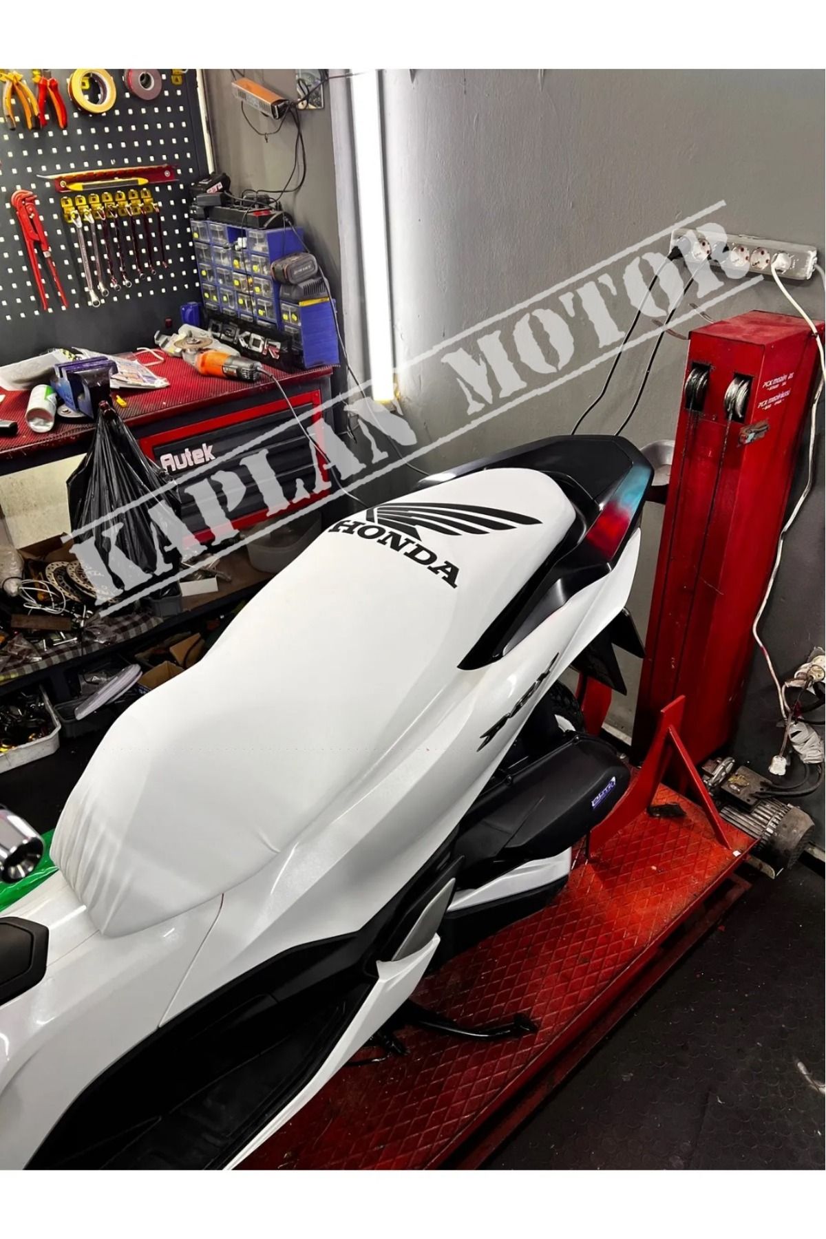 Honda Pcx Tüm Yıllara Uyumlu Koltuk Kılıfı BEYAZ