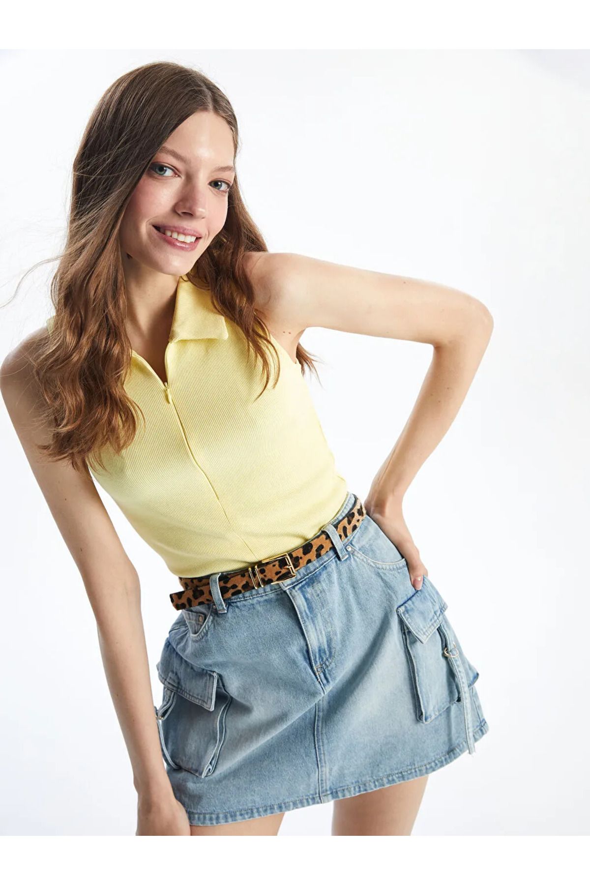 LC Waikiki XSIDE Sari Polo Yaka Dokulu Kadın Body