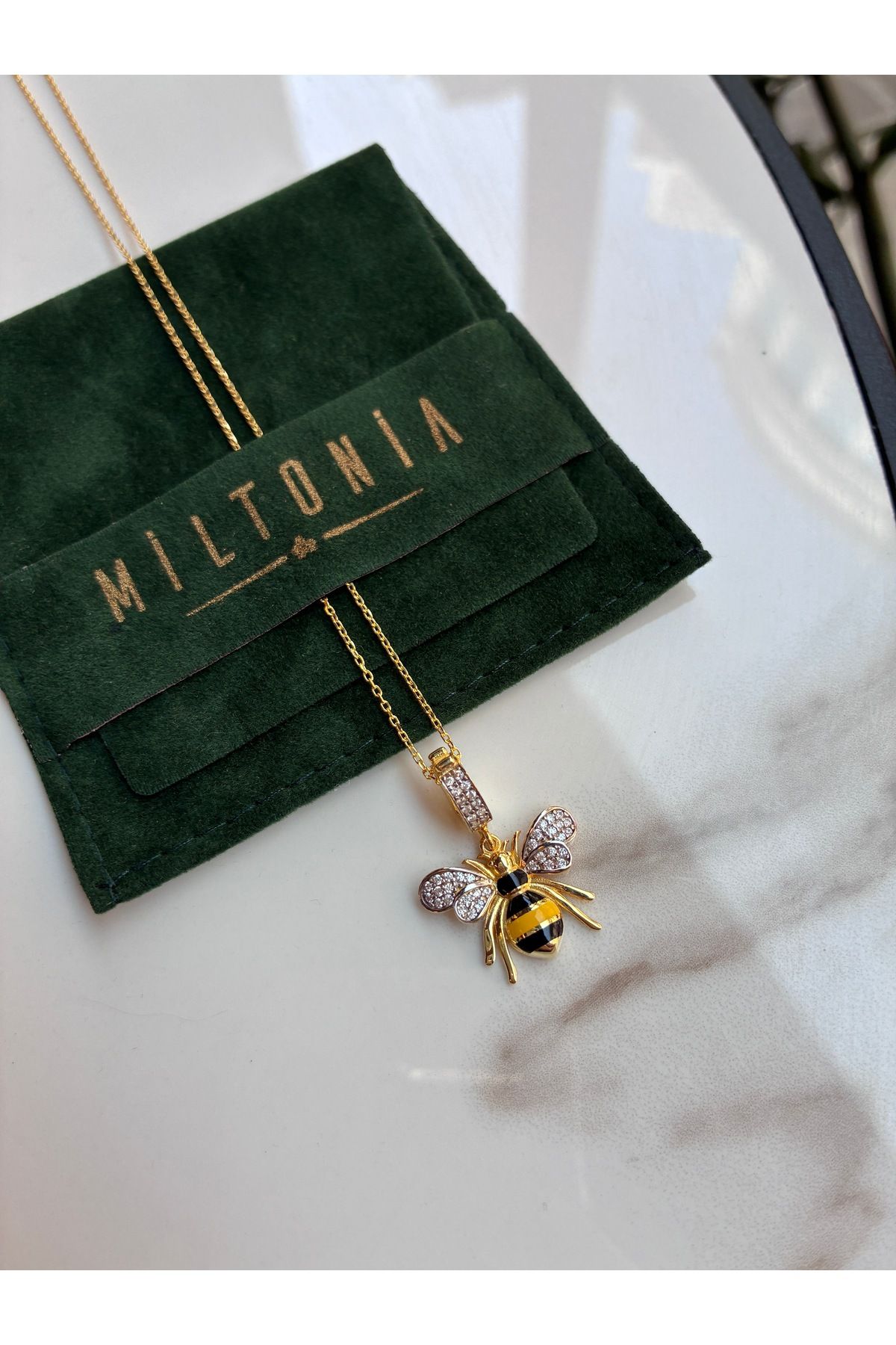 Miltonia Tasarım Arı 925s Gümüş Kolye