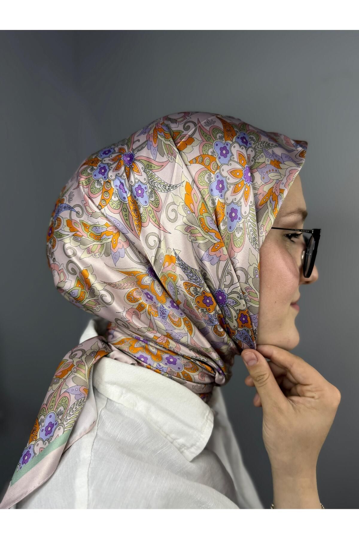 Twentytwo scarf Eşarp|Etnik Desenli Eşarp|Desenli Eşarp