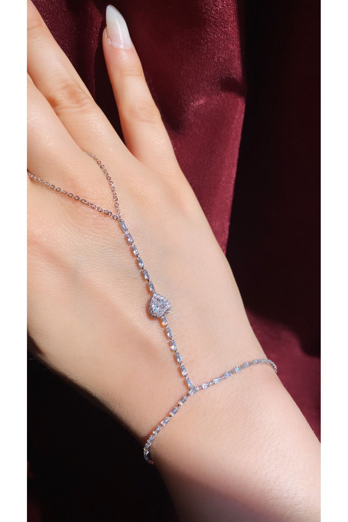 Gök Accessories Kalpli Silver Renk Şık Şahmeran